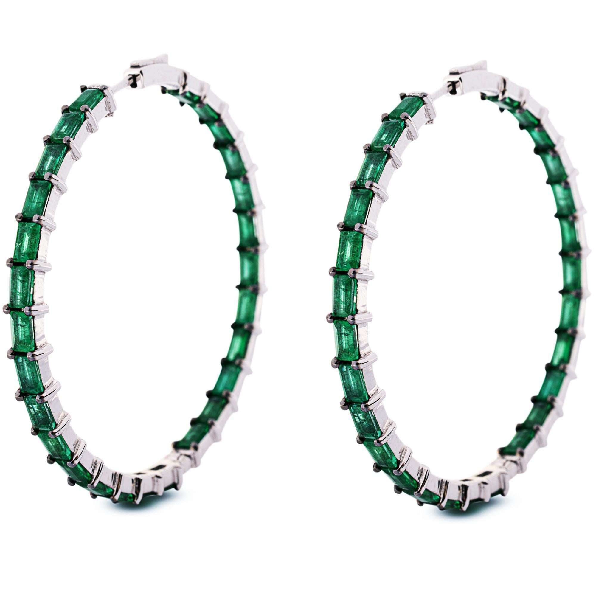 Round Cut Alex Jona Emerald 18 Karat White Gold Hoop Earrings For Sale