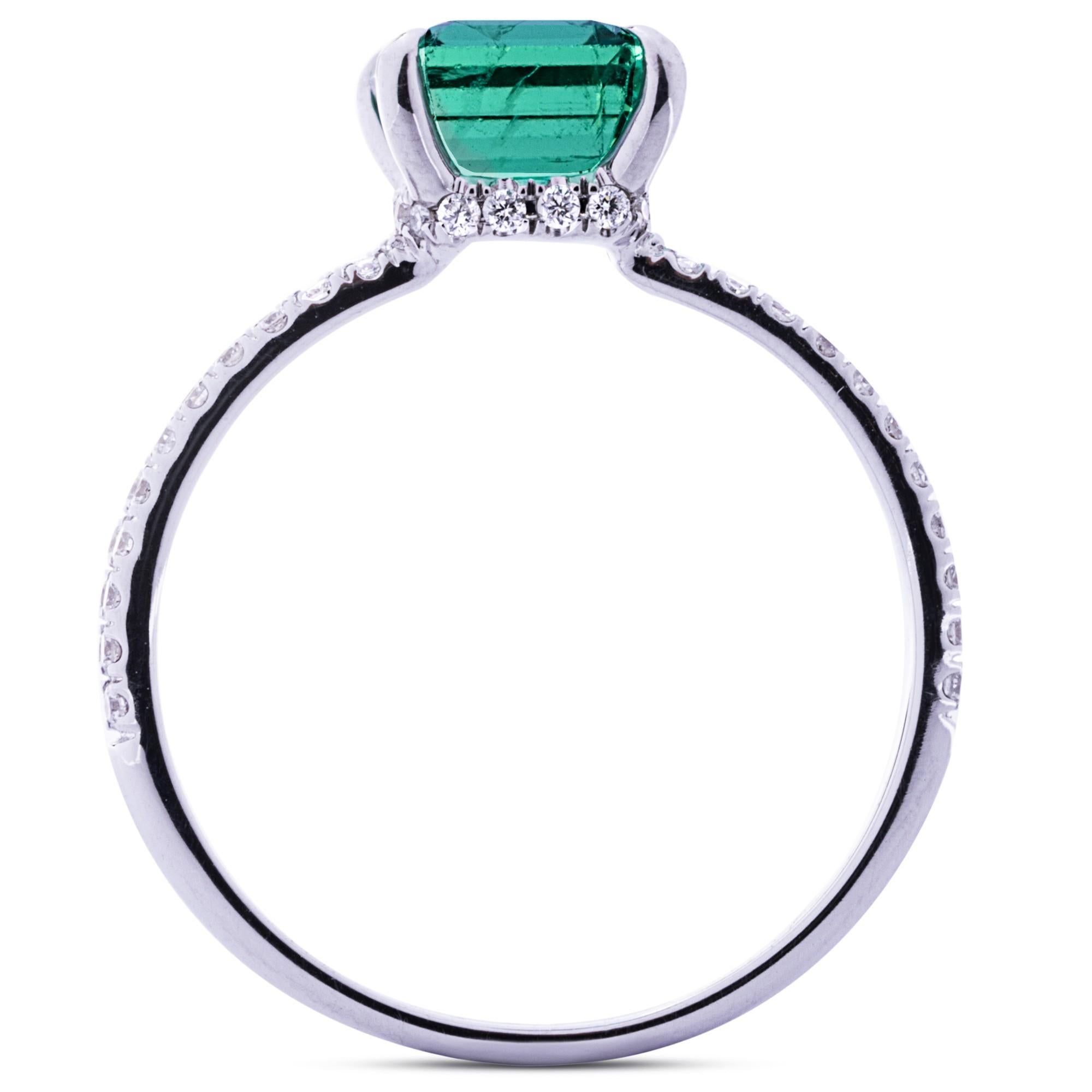 Alex Jona Emerald White Diamond 18 Karat White Gold Solitaire Ring For Sale 1