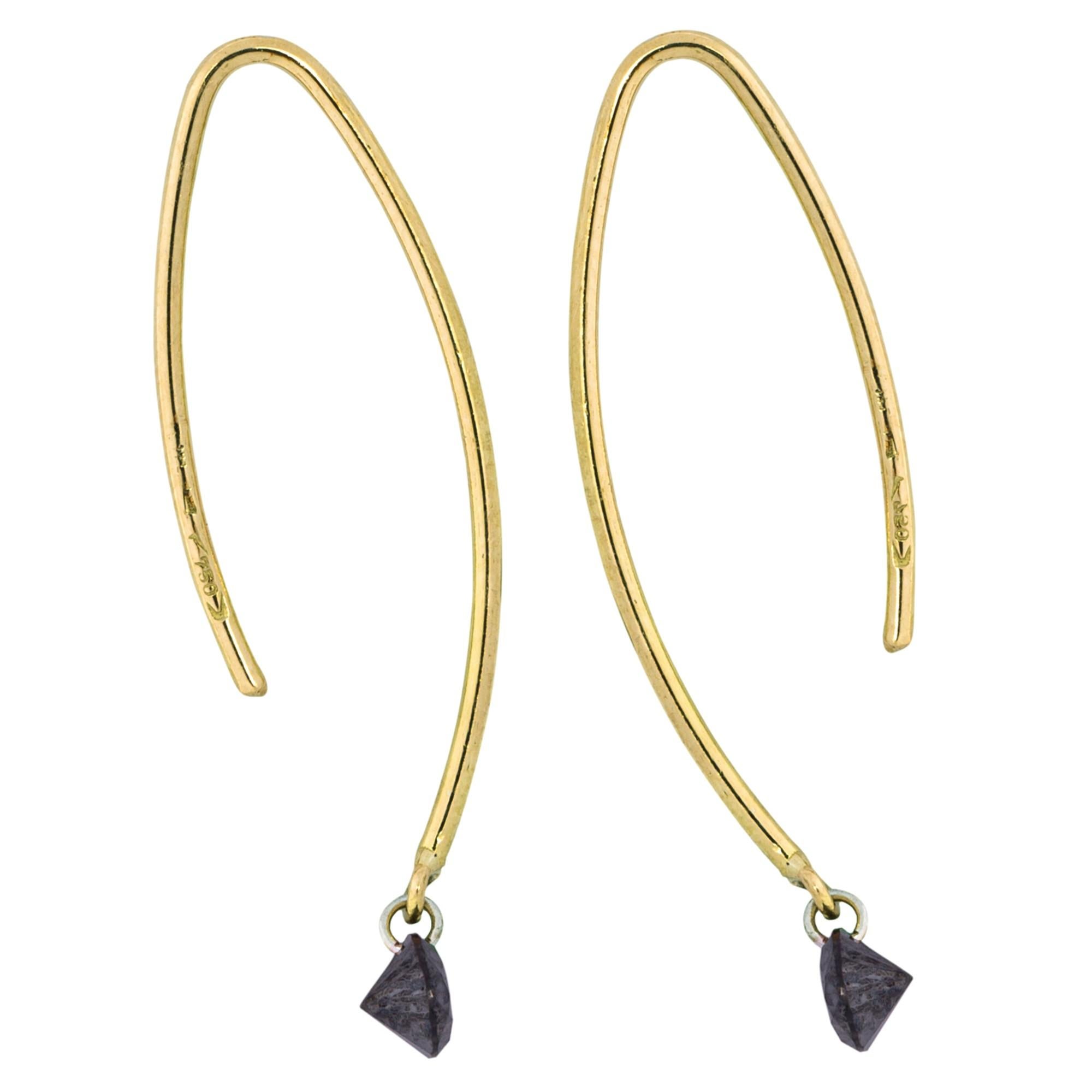 Schwebende schwarze Diamant-Ohrringe aus 18 Karat Gelbgold mit Anhänger (Rundschliff) im Angebot