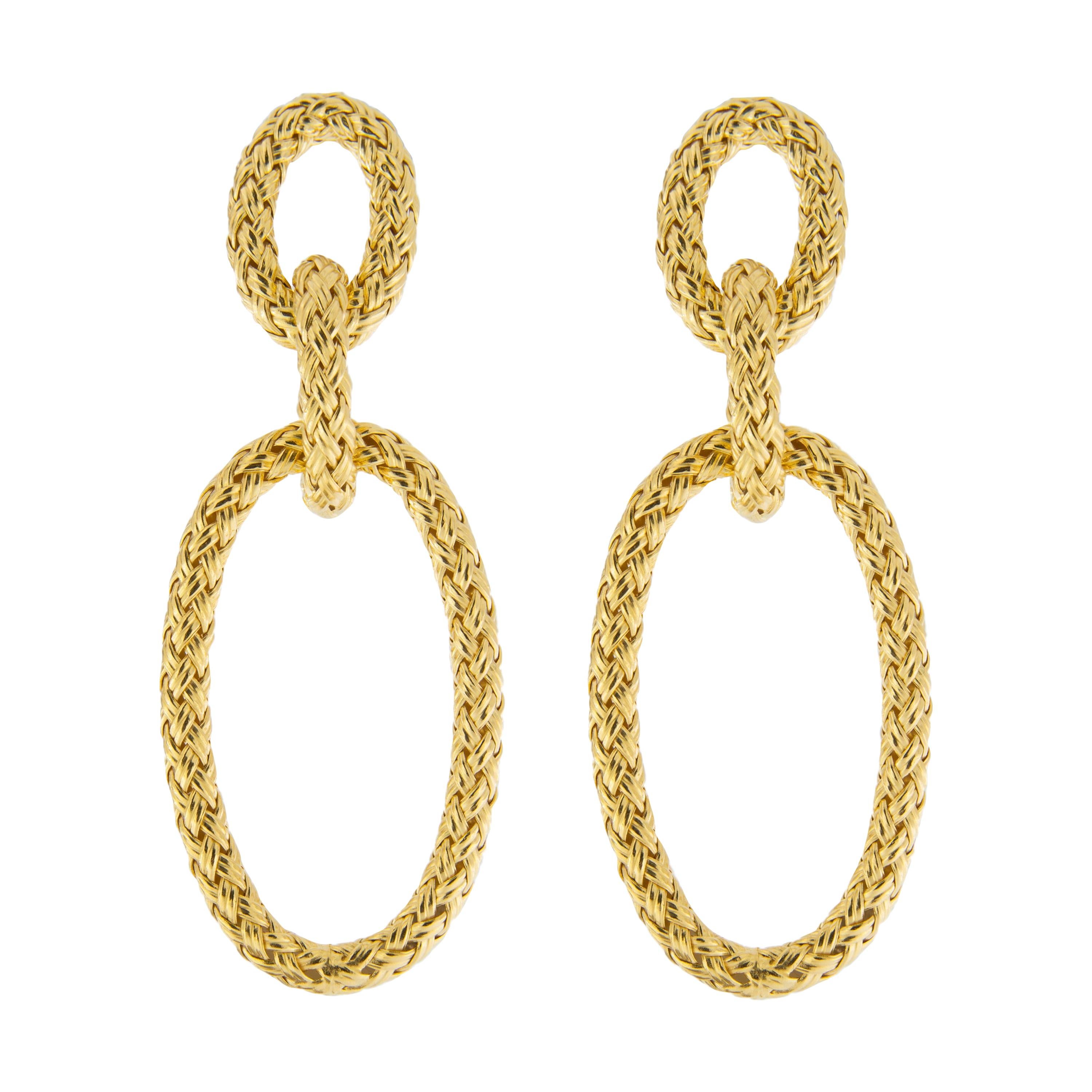 Alex Jona design collection, hand crafted in Italy, gold-plated sterling silver basket weave ear pendants. 
Dimensions: H 2.04 in / 5.20 cm X W 0.78 in / 19.86 mm X D 0.11 in / 2.98 mm
Weight: 8.7 g

Alex Jona jewels stand out, not only for their