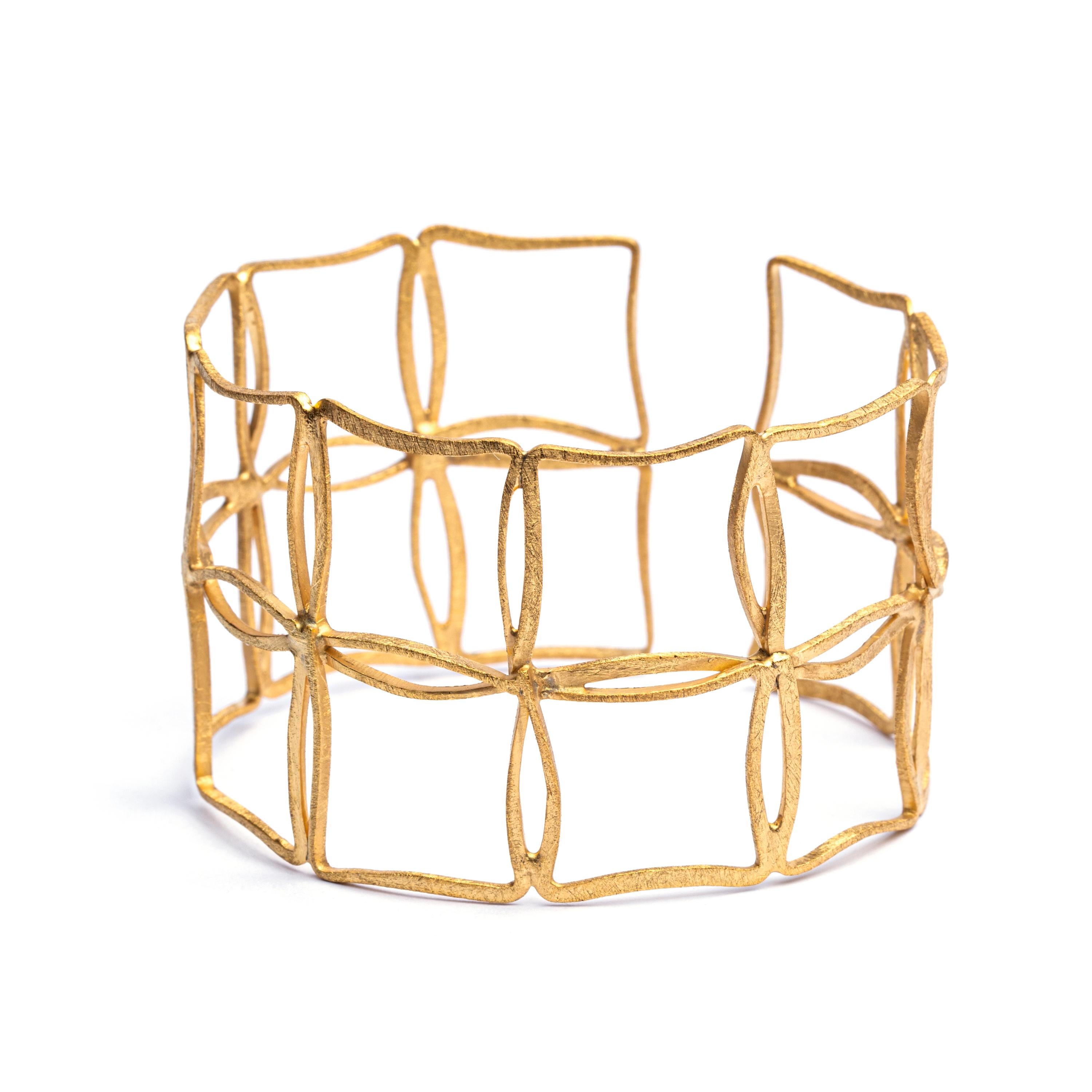 Alex Jona Gold-Plated Sterling Silver Cage Bangle Bracelet In New Condition For Sale In Torino, IT