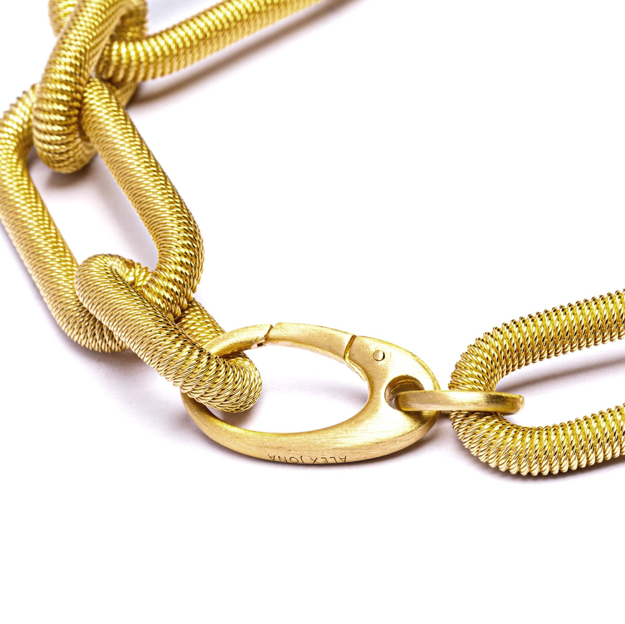 Alex Jona - Bracciale a catena a maglie oblunghe con filo ritorto in argento placcato in oro in vendita 2