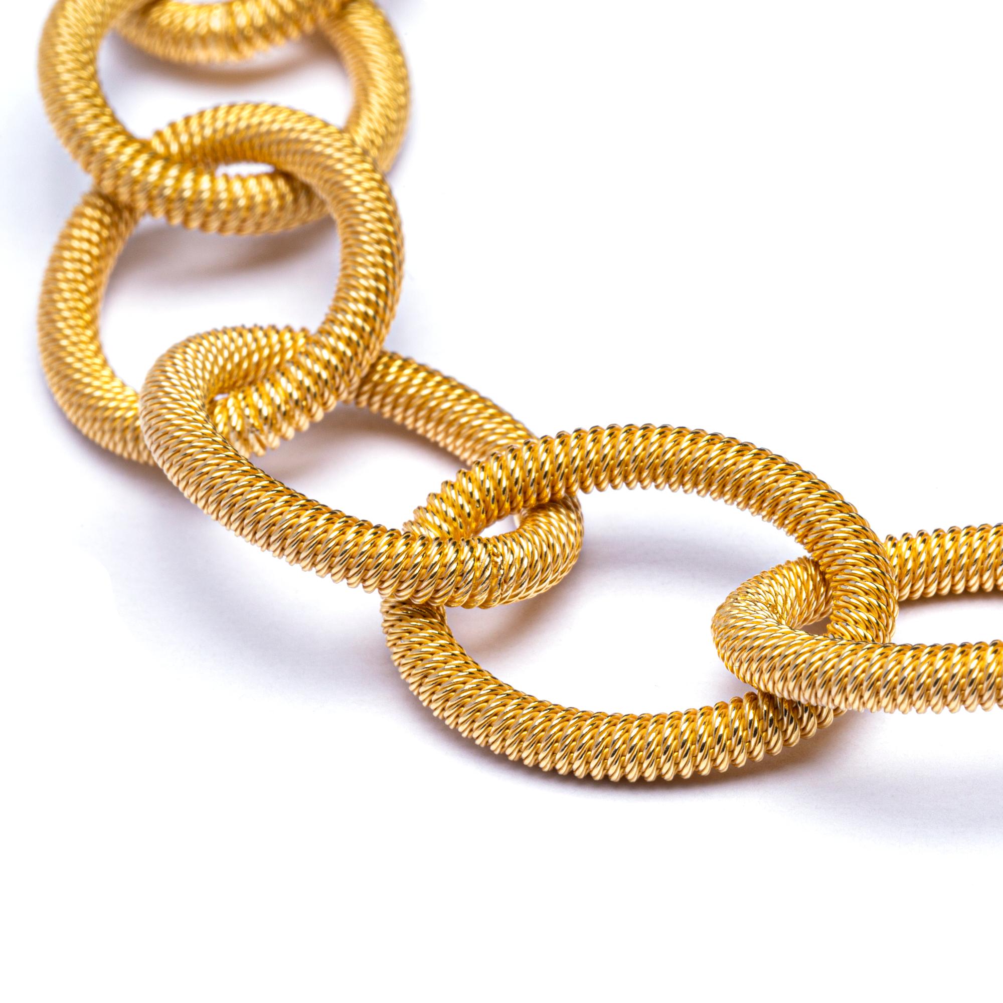 Gliederarmband aus vergoldetem Sterlingsilber mit gedrehtem Draht von Jona Damen im Angebot