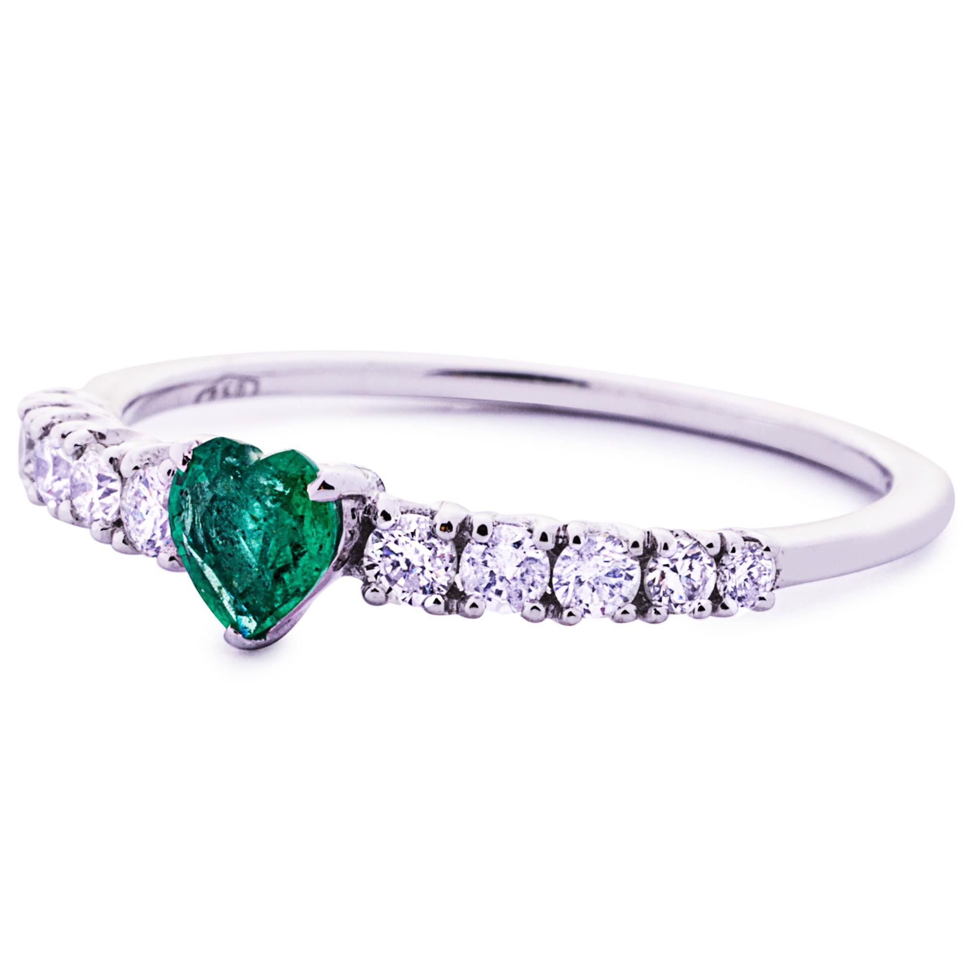 Women's or Men's Alex Jona Heart Cut Emerald & White Diamond 18 Karat White Gold Solitaire Ring For Sale