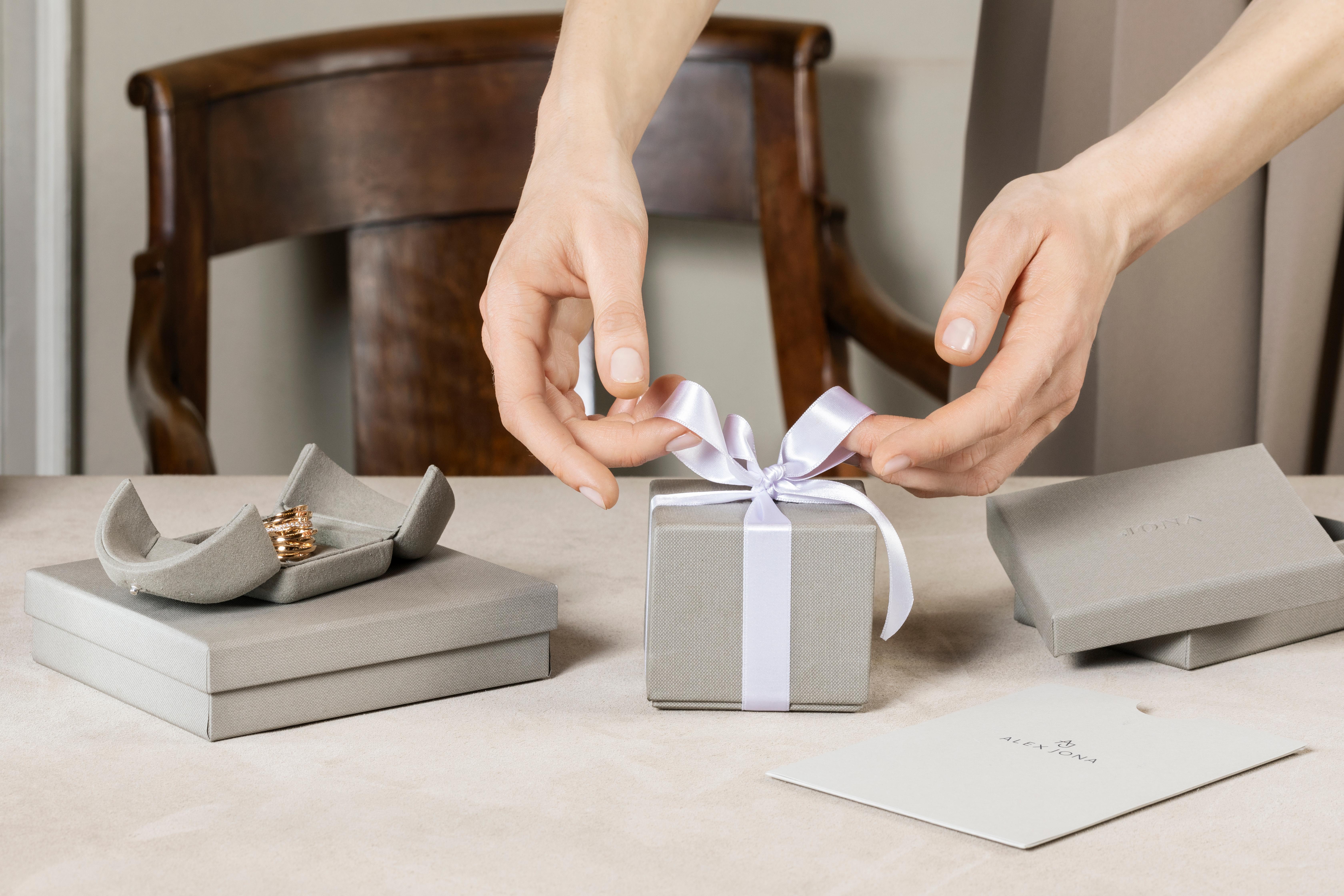 Alex Jona Hämatit-Knoten Sterling Silber Manschettenknöpfe für Damen oder Herren im Angebot