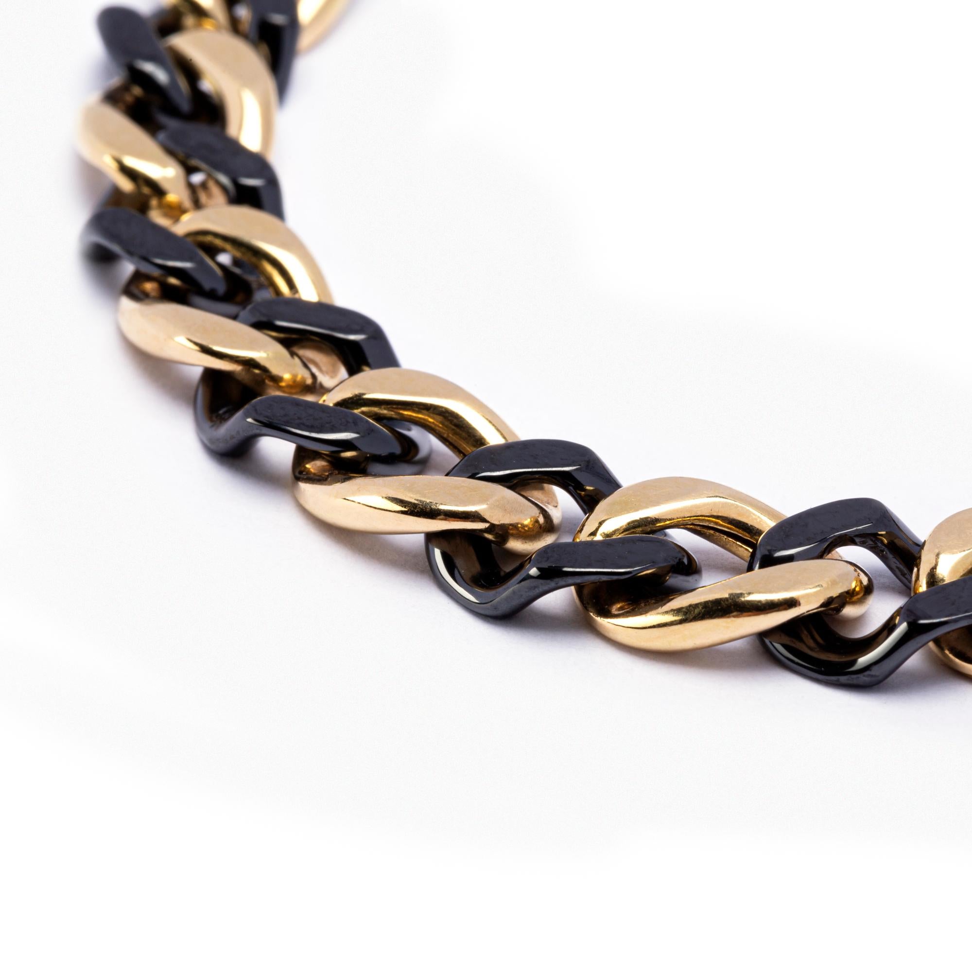Contemporary Alex Jona High-Tech Black Ceramic 18 Karat Yellow Gold Curb-Link Bracelet