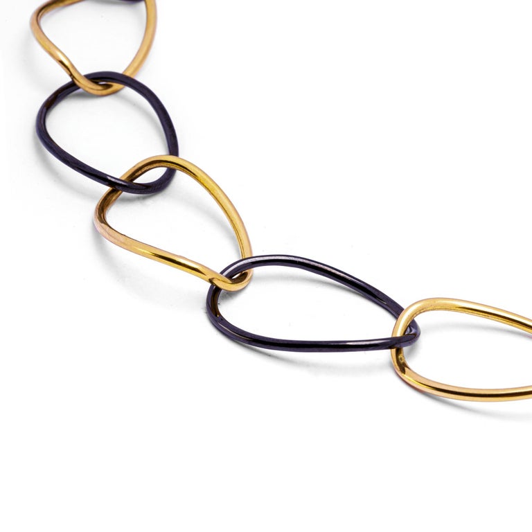 Contemporary Alex Jona High Tech Black Ceramic and 18 Karat Gold Curb Link Necklace For Sale
