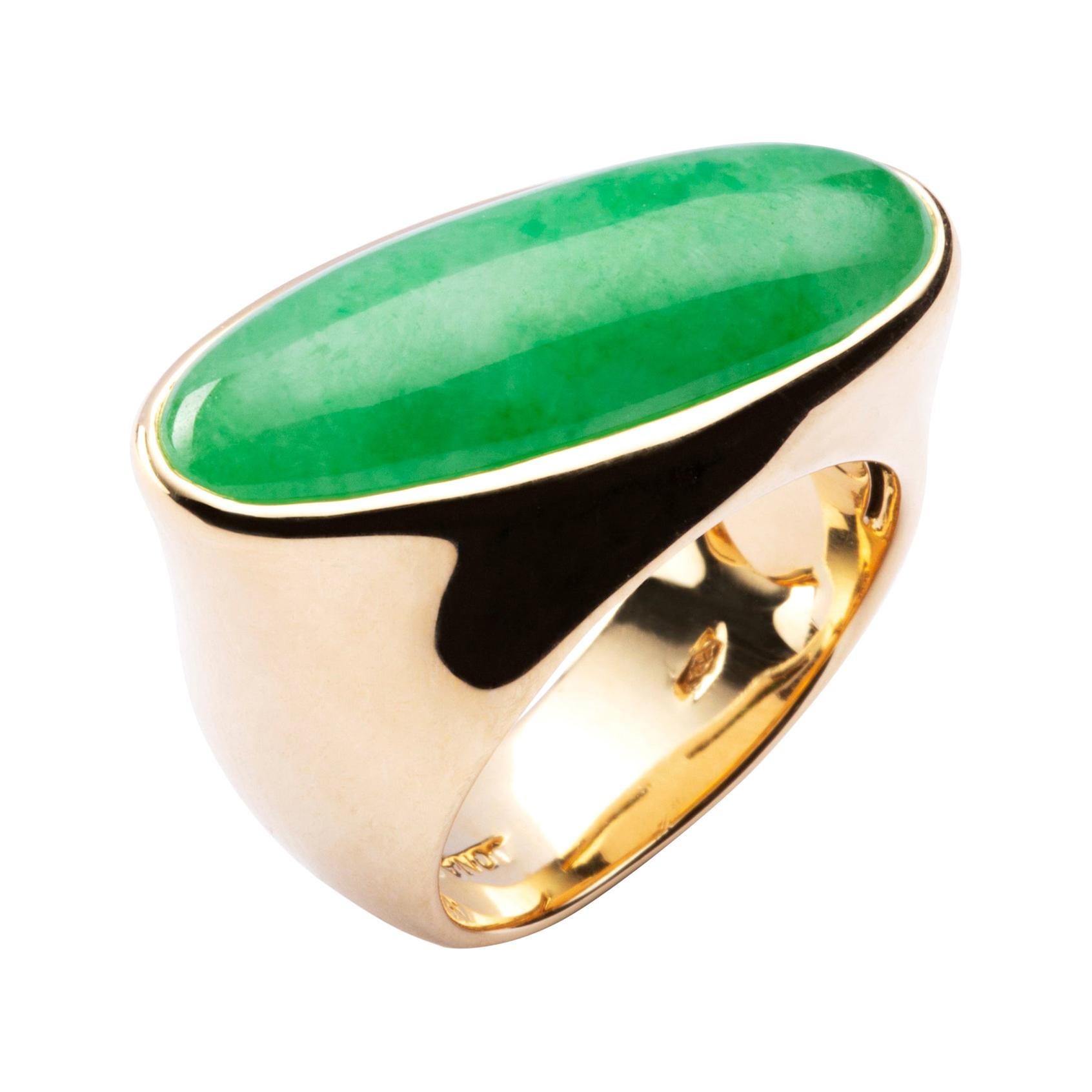 Jona Certified Zambian Emerald 18 Karat Yellow Gold Band Ring For Sale