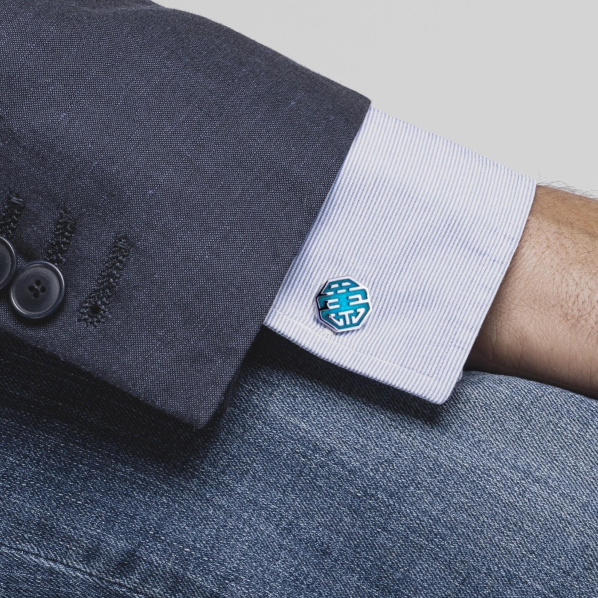 Alex Jona design collection “Long & happy Life”, hand crafted in Italy, sterling silver cufflinks with turquoise blu color enamel. Chinese luck bringer symbol since the time of emperors. Dimensions: Large button 0.56