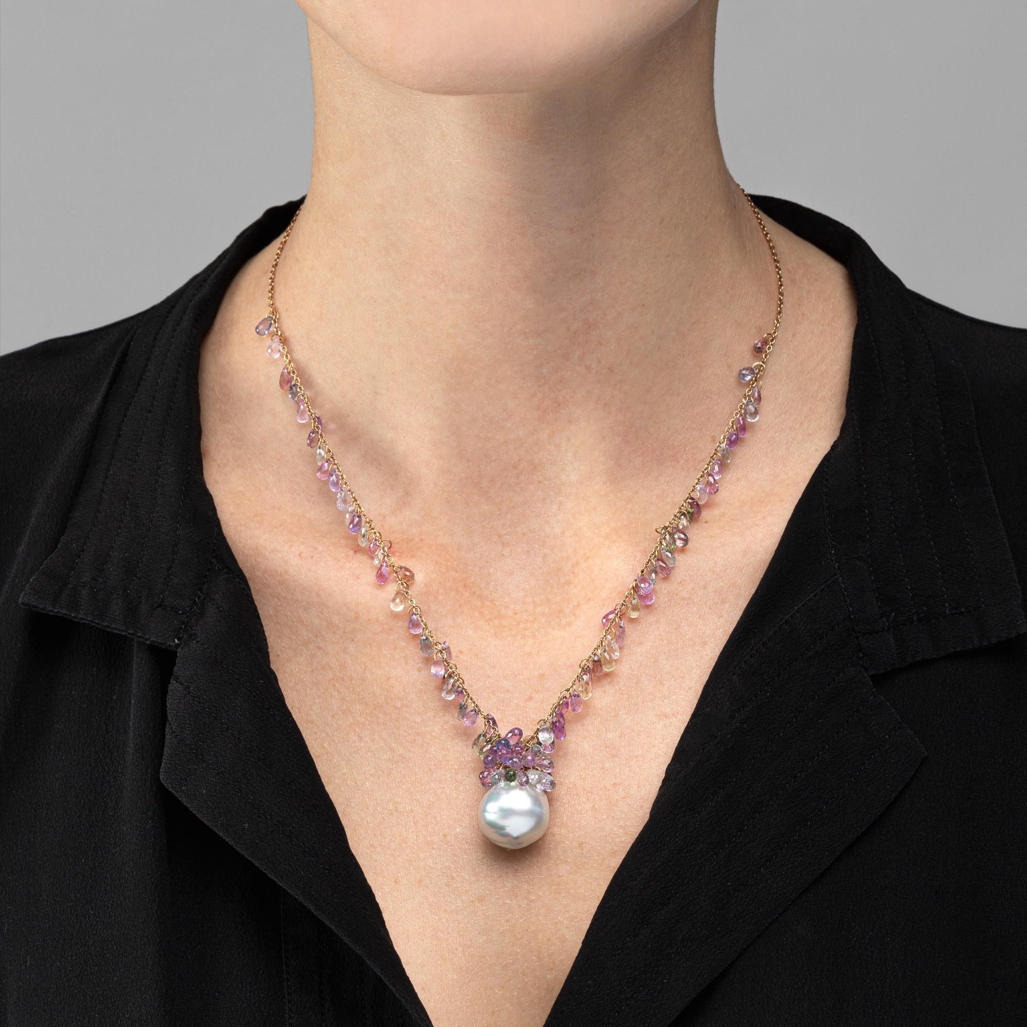 Alex Jona Multicolor Sapphire South Sea Pearl Tassel 18 Karat Rose Gold Necklace In New Condition For Sale In Torino, IT