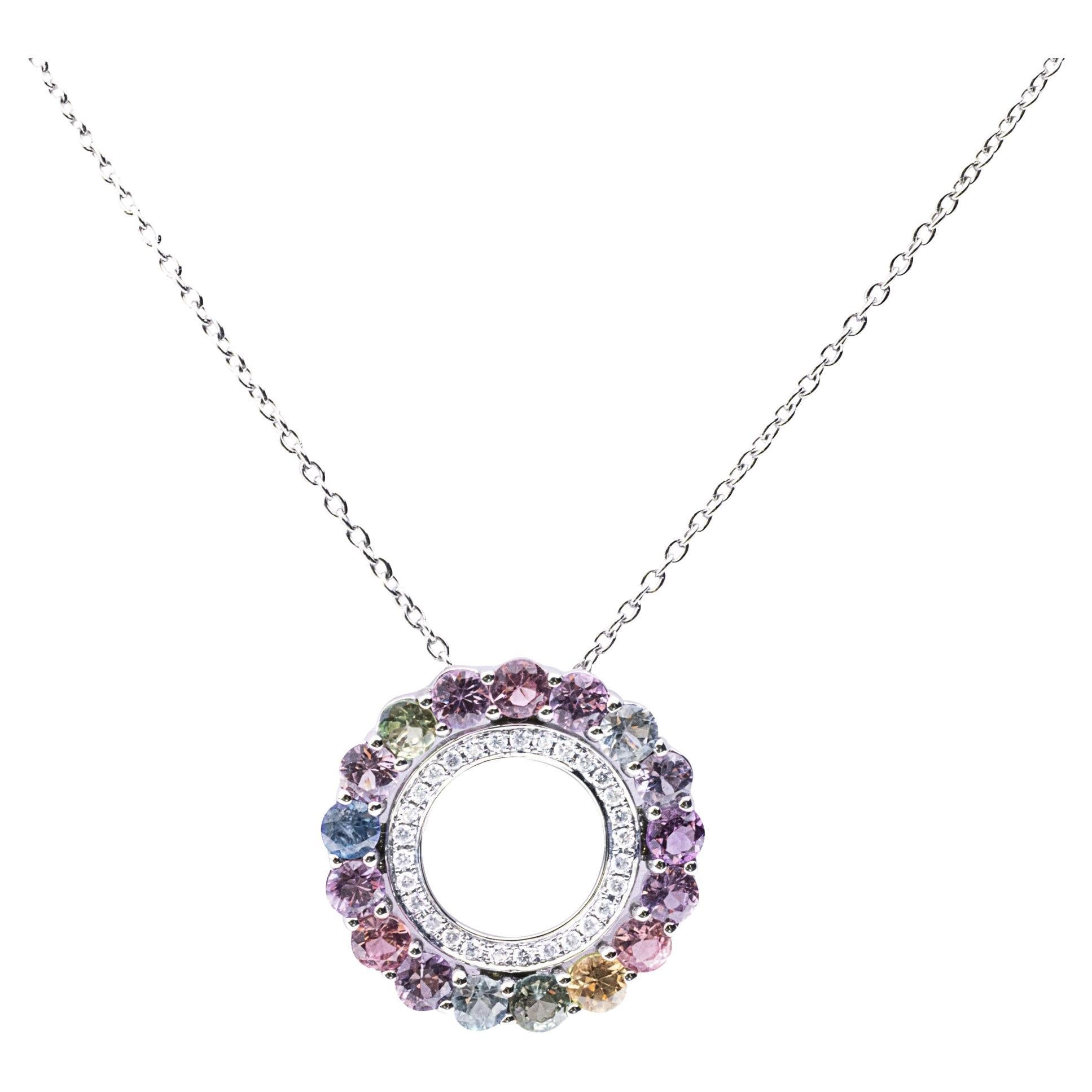 Alex Jona, collier pendentif en or blanc 18 carats avec saphirs multicolores et diamants blancs