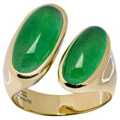 Alex Jona Natural Burmese Jadeite Jade 18 Karat Yellow Gold Ring