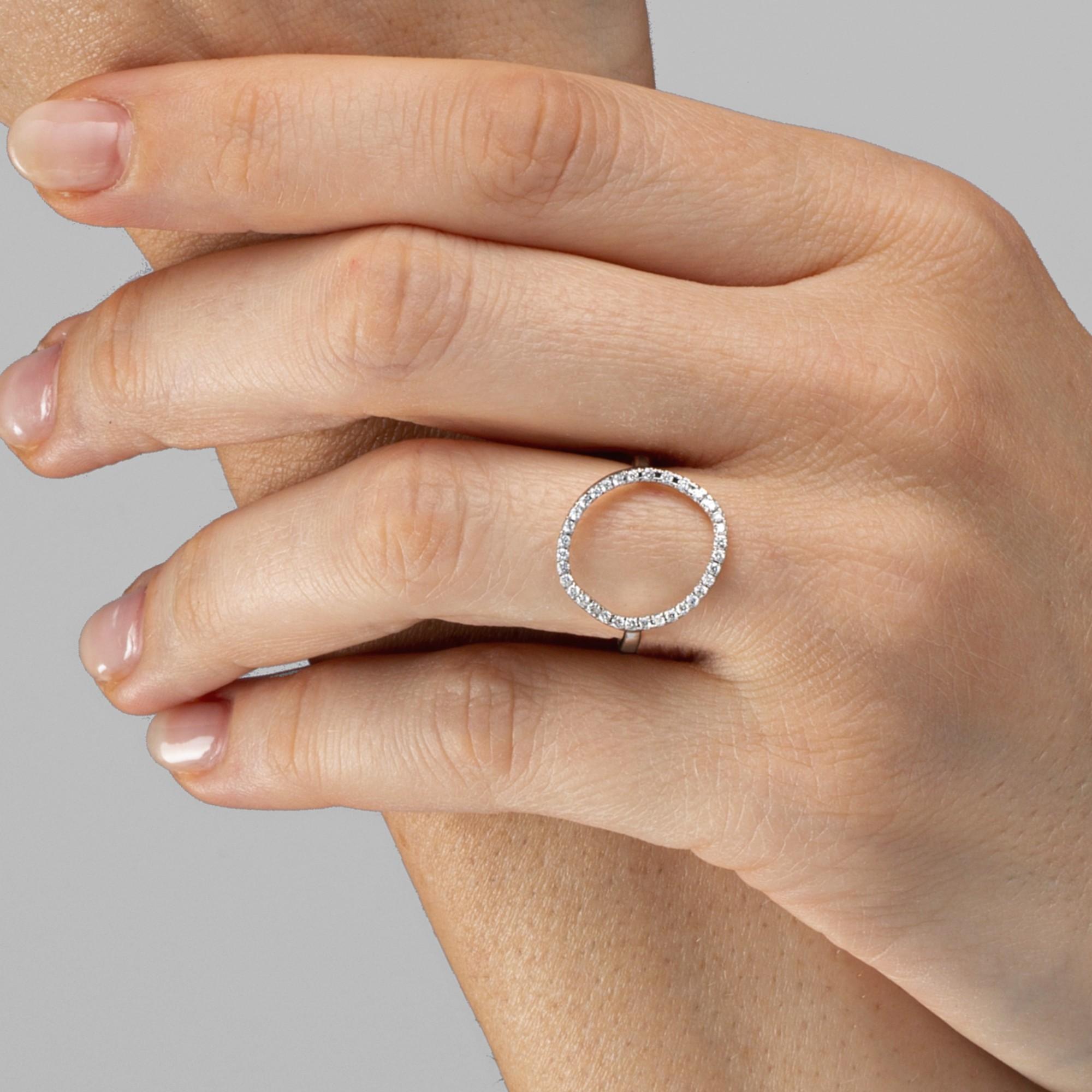 Women's Alex Jona Open Circle Hoop 18 Karat White Gold White Diamond Ring For Sale