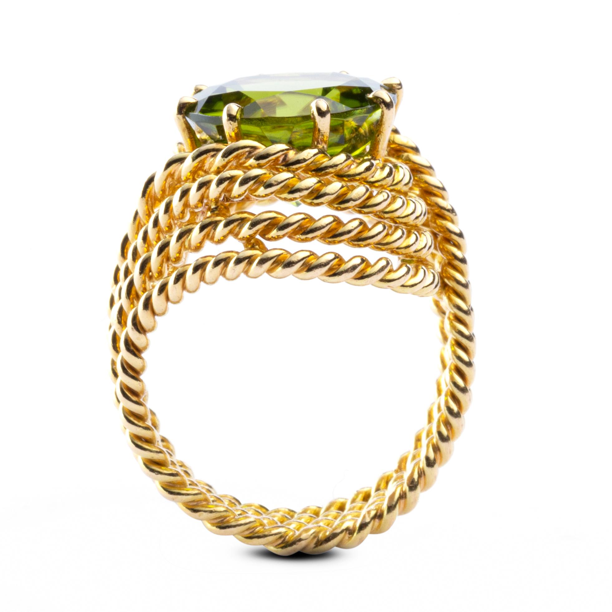 Alex Jona Peridot 18 Karat Yellow Gold Nounou Ring 1