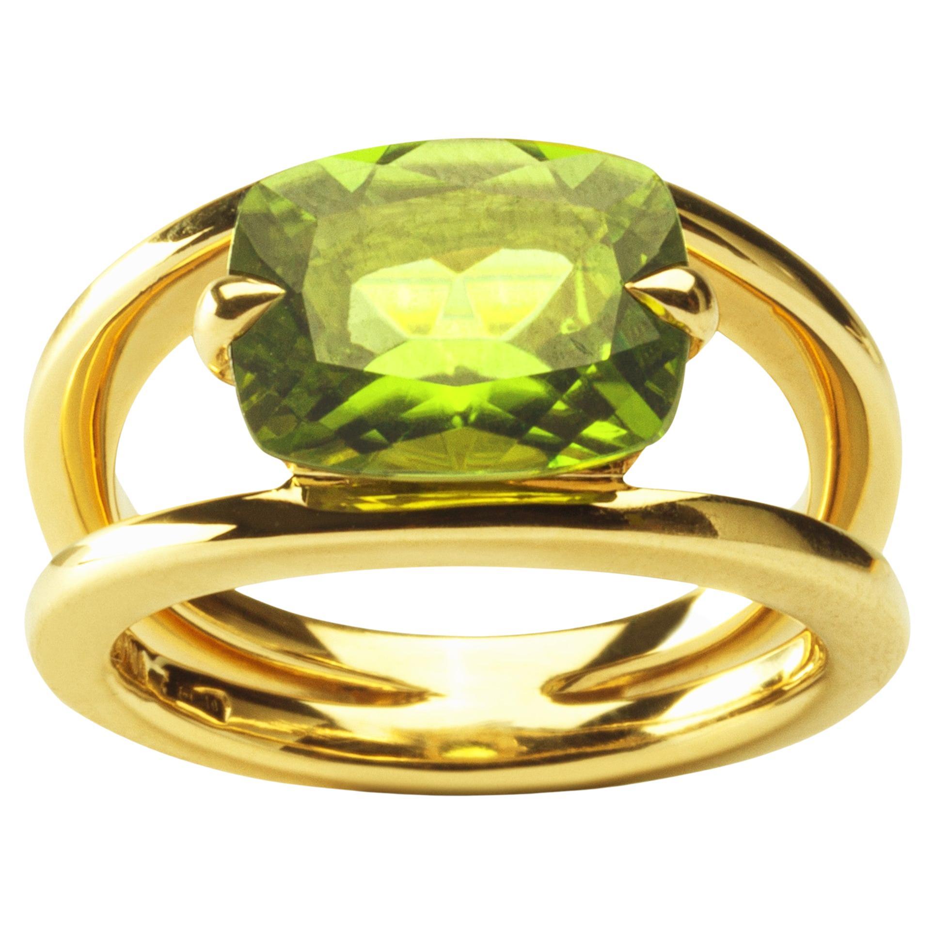 Alex Jona Peridot 18 Karat Yellow Gold Solitaire Ring