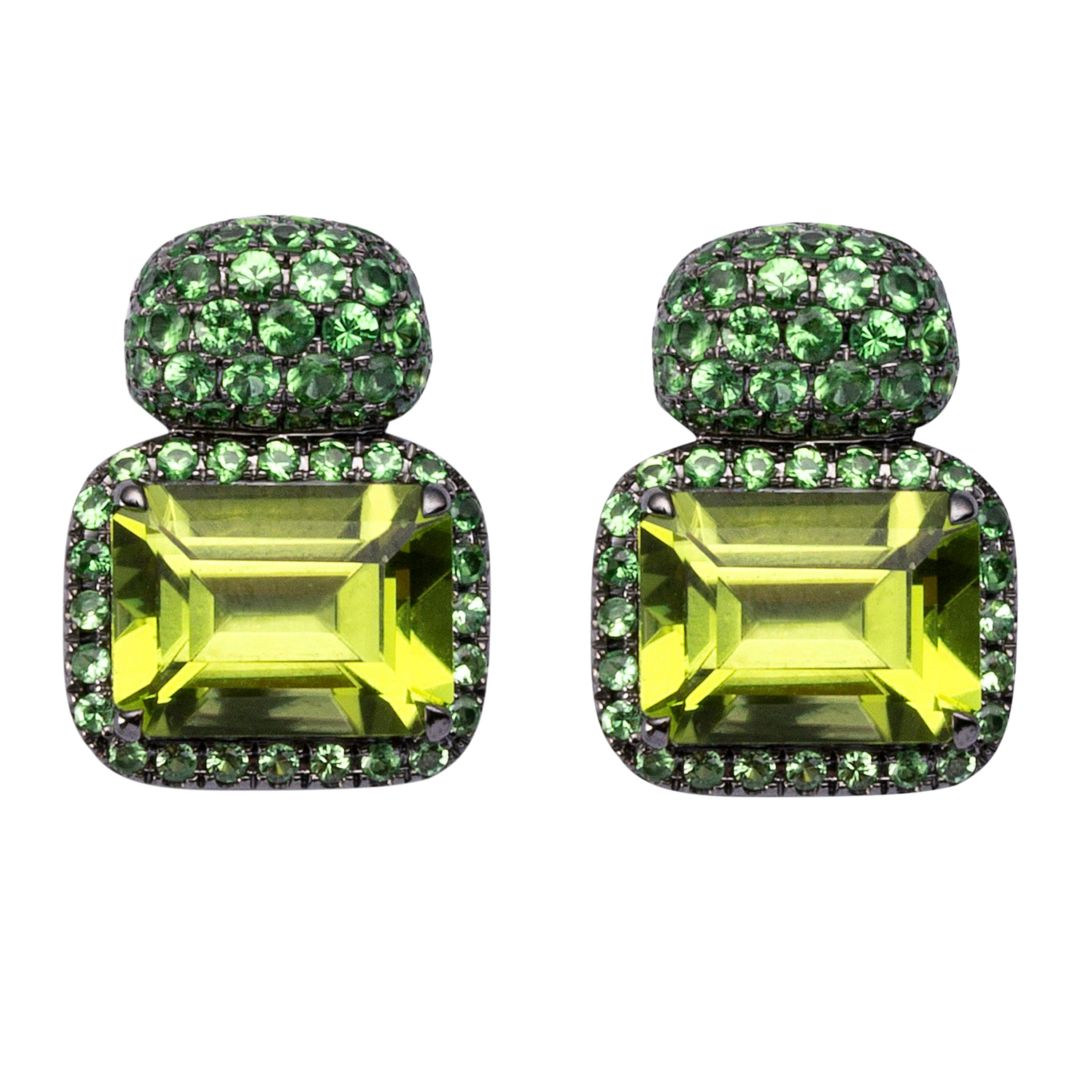 Alex Jona Peridot-Tsavorit-Ohrstecker aus Weißgold im Angebot