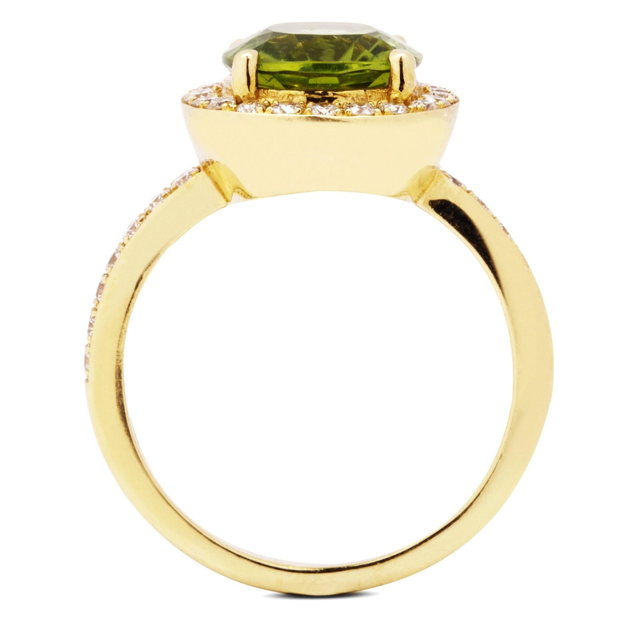 Women's or Men's Alex Jona Peridot White Diamond 18 Karat Yellow Gold Ring For Sale