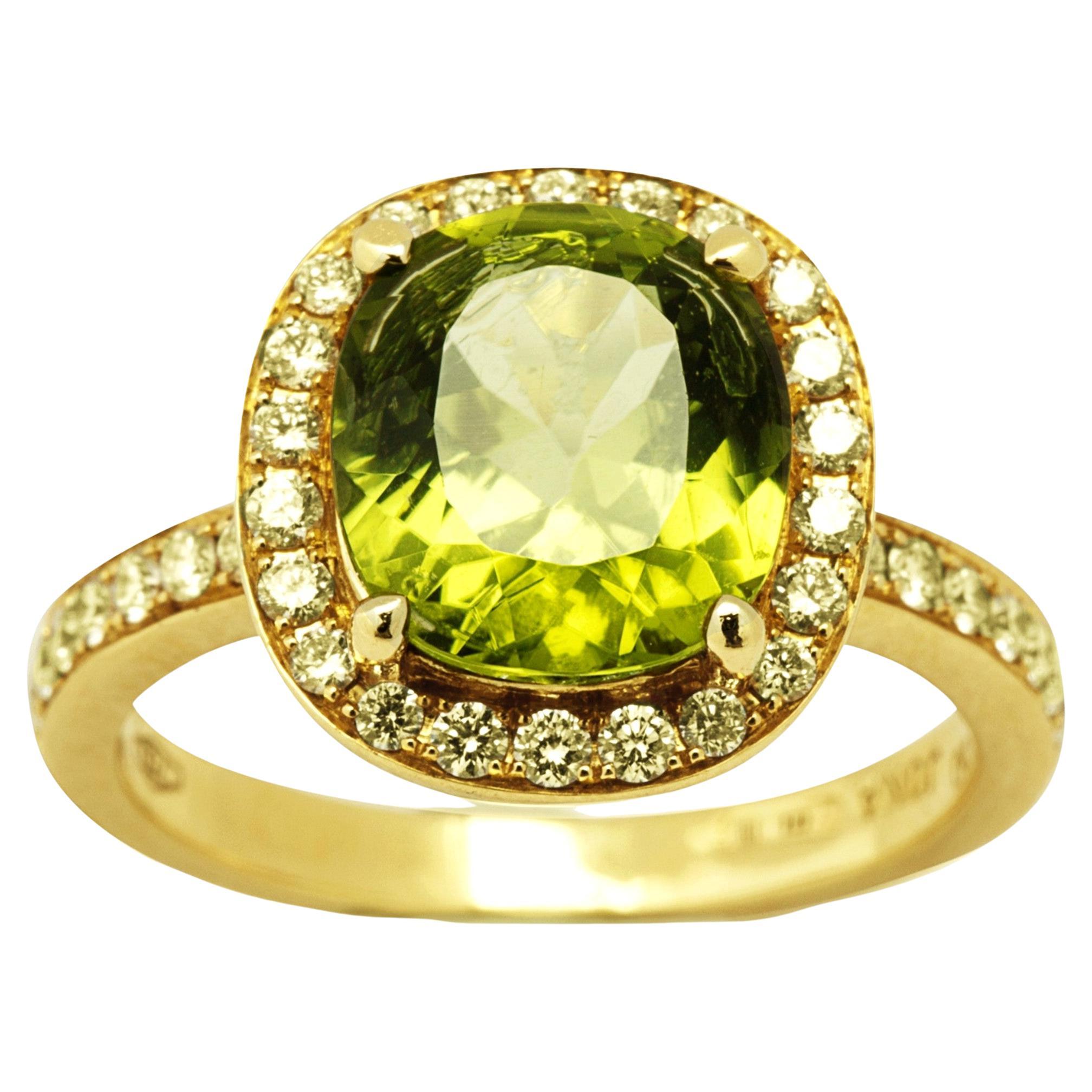 Alex Jona Peridot White Diamond 18 Karat Yellow Gold Ring