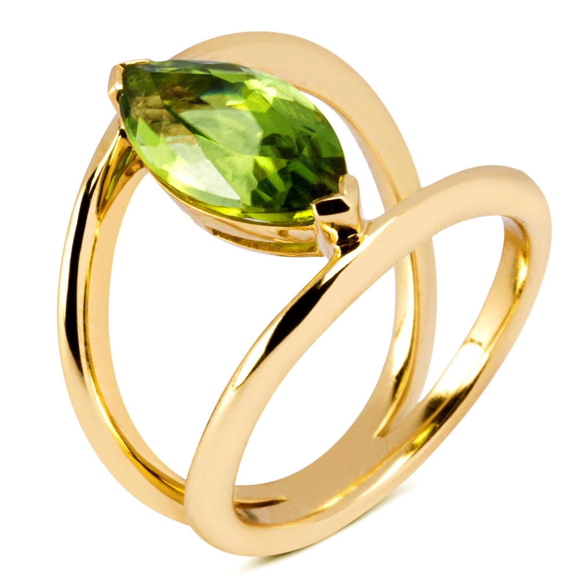 Contemporary Alex Jona Peridot Yellow Gold Cocktail Ring For Sale