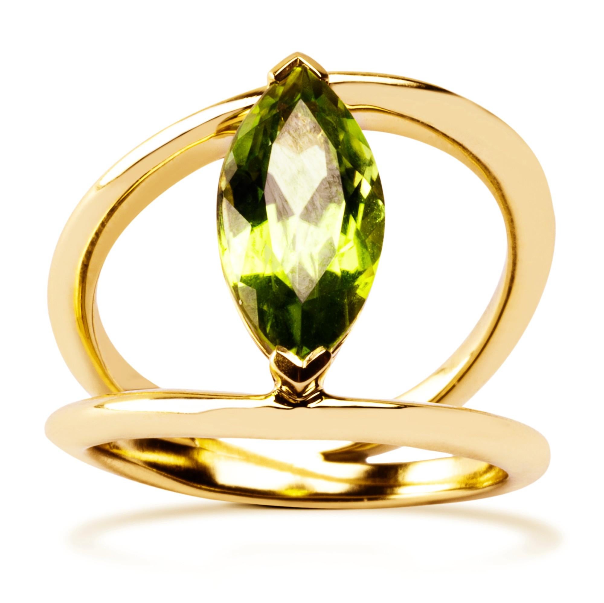 Alex Jona Peridot Yellow Gold Cocktail Ring In New Condition For Sale In Torino, IT