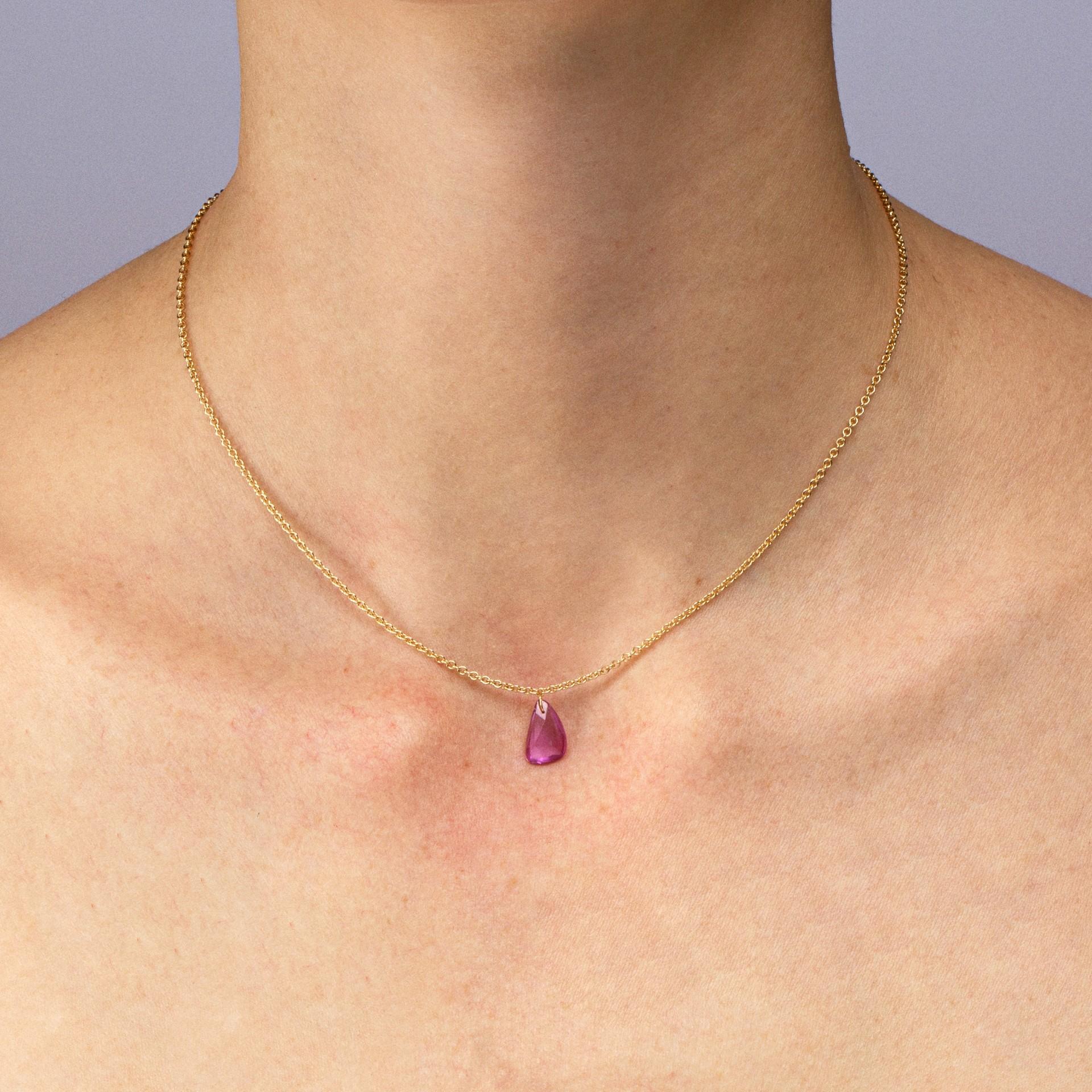 Alex Jona Pink Sapphire 18 Karat Yellow Gold Pendant Necklace For Sale 1