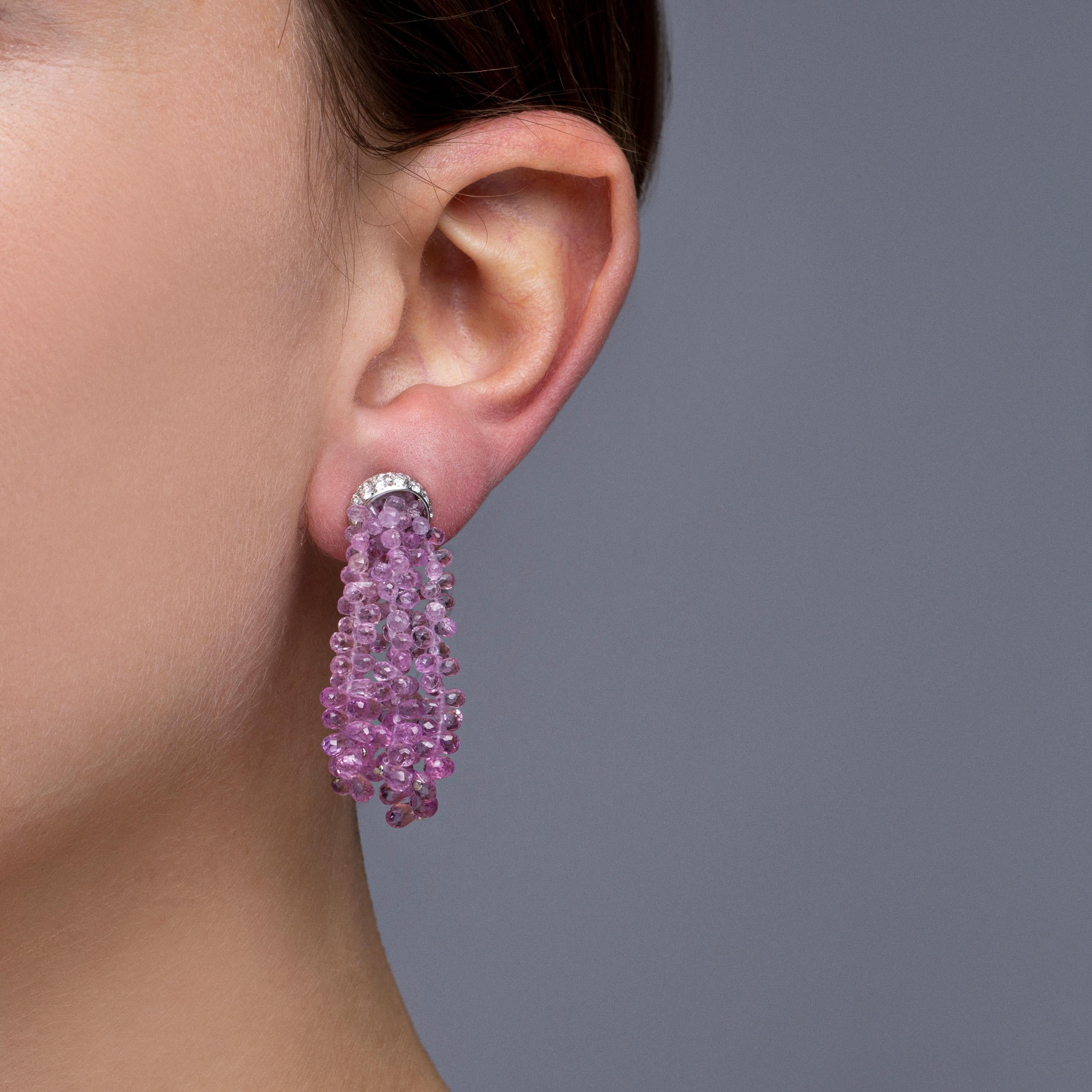 18 Karat Weißgold-Kronleuchter-Ohrringe von Jona mit rosa Saphiren und weißen Diamanten (Briolette) im Angebot