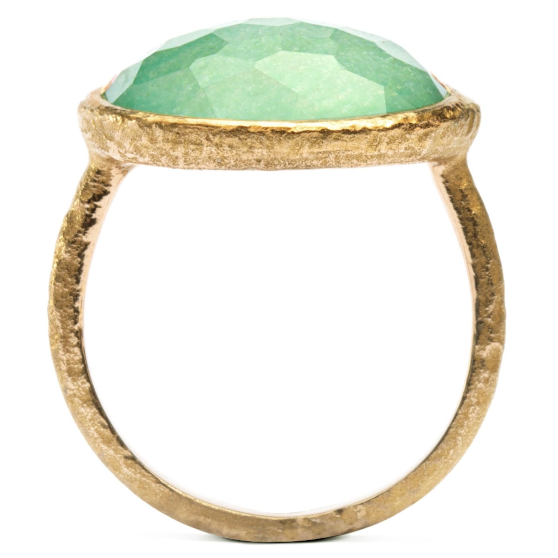 Alex Jona Quartz Green Jade 18 Karat Yellow Gold Ring In New Condition For Sale In Torino, IT