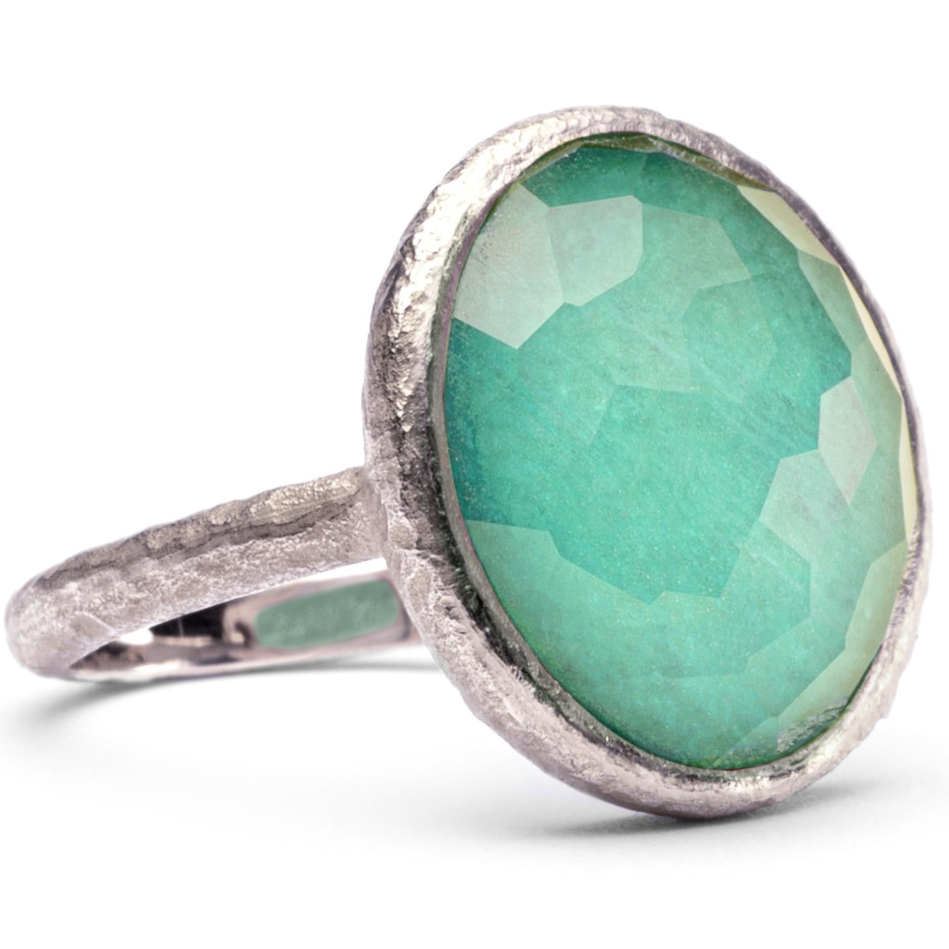 Taglio rotondo Anello in quarzo e giada di Alex Jona in argento sterling in vendita