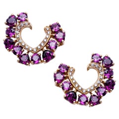 Alex Jona, clous d'oreilles cœurs ouverts en or 18 carats avec rhodolite blanche et diamants blancs