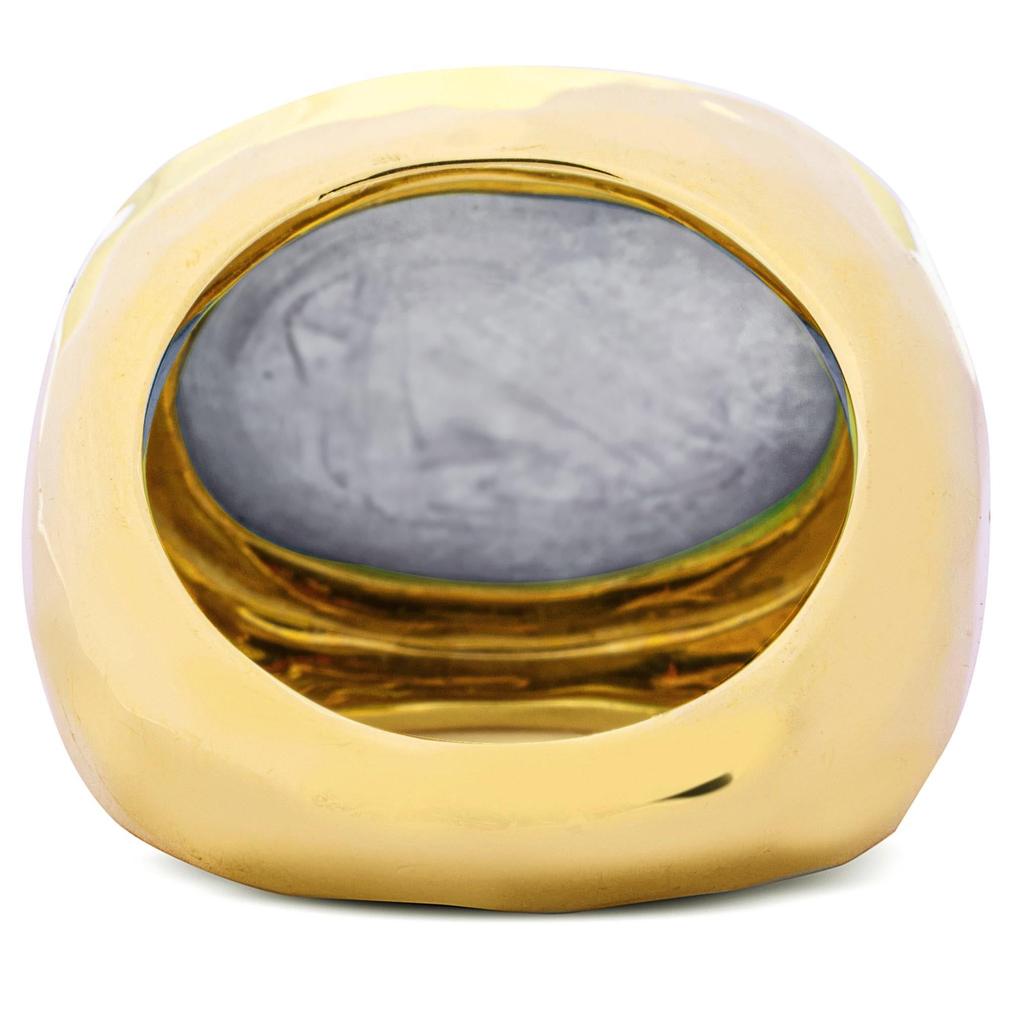 Alex Jona Rock Crystal over Lapis Lazuli 18 Karat Yellow Gold Dome Ring For Sale 2