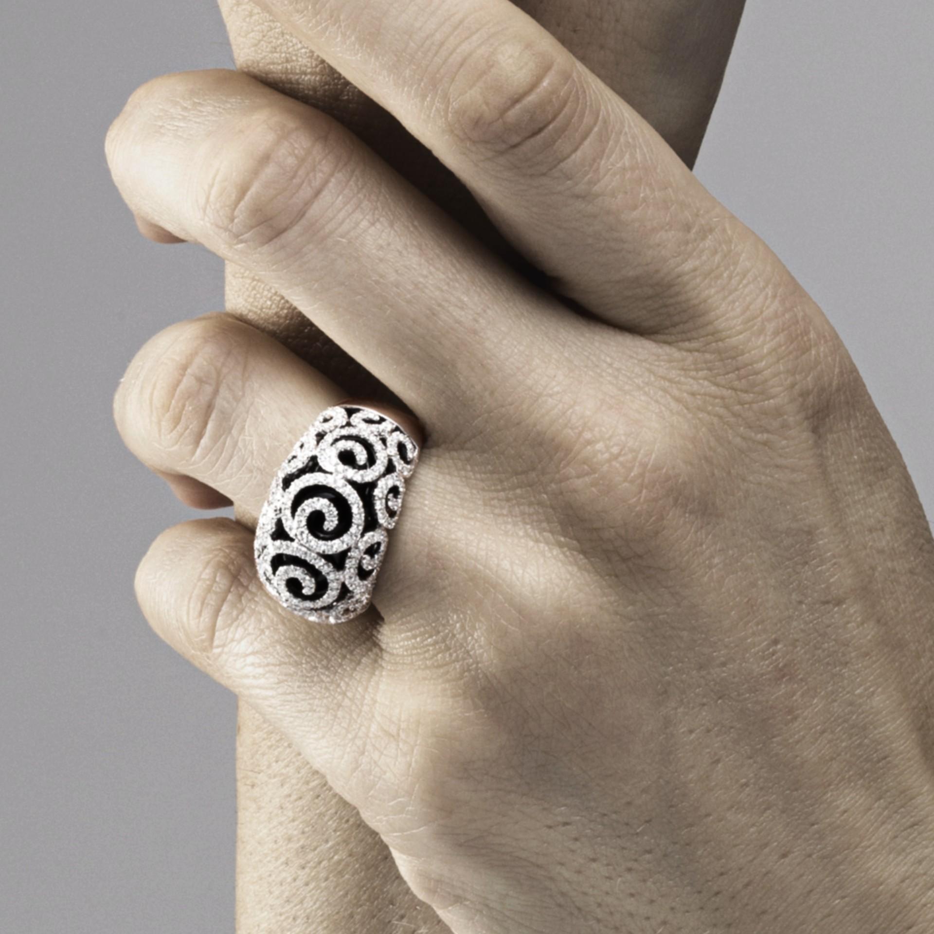Alex Jona Spiral Black Agate White Diamond 18 Karat White Gold Dome Ring In New Condition For Sale In Lugano, CH