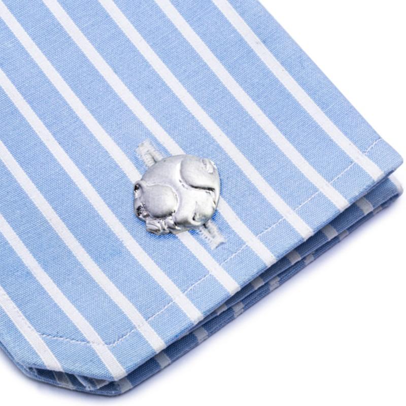 Alex Jona Sterling Silver Brushed Pig Cufflinks In New Condition For Sale In Torino, IT