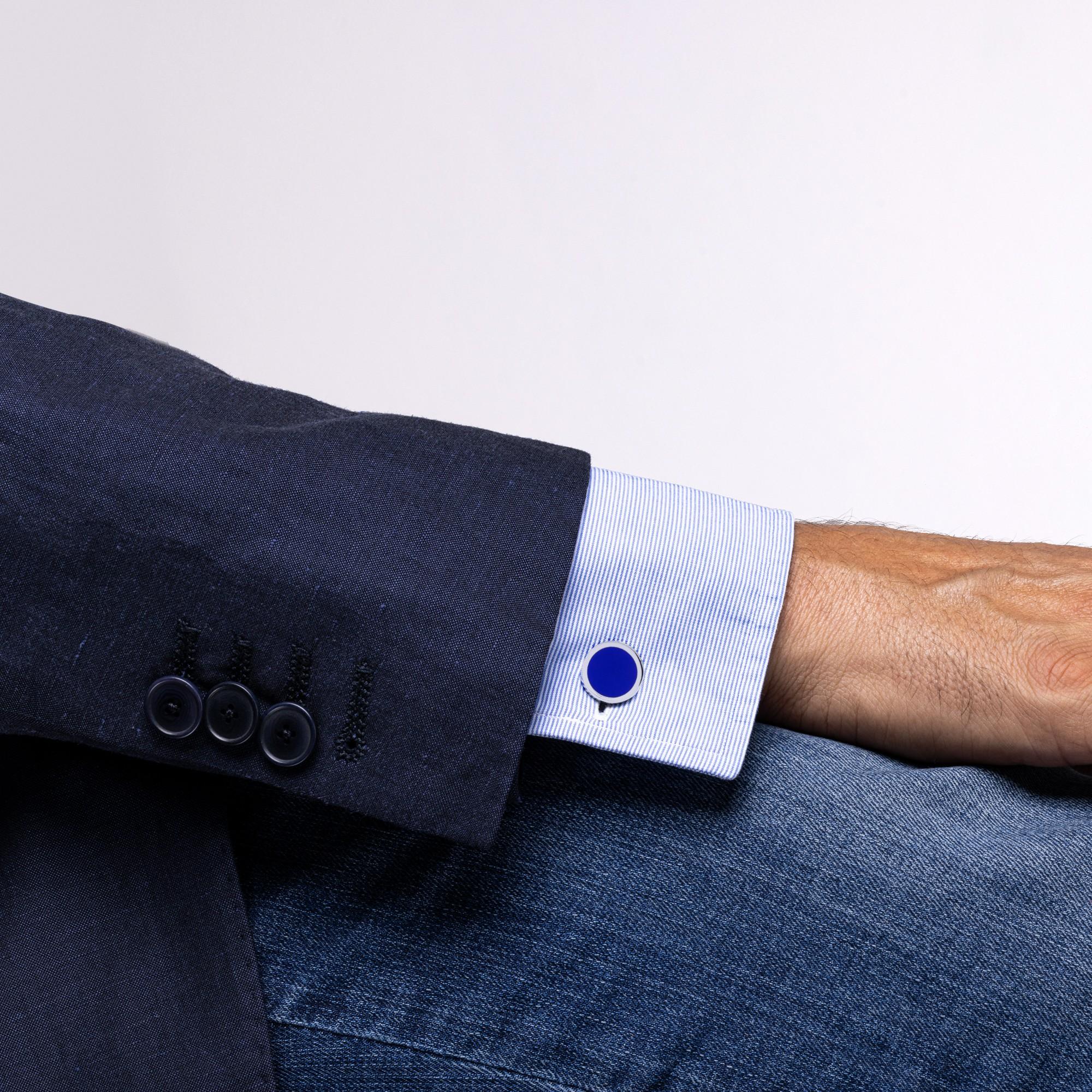 Alex Jona design collection, hand crafted in Italy, Sterling Silver rope guilloche cufflinks with blue enamel. These cufflinks feature a T-Bar fastening, aiding in easy use and confidence that they'll stay secured to your shirt. Dimensions:    0.62