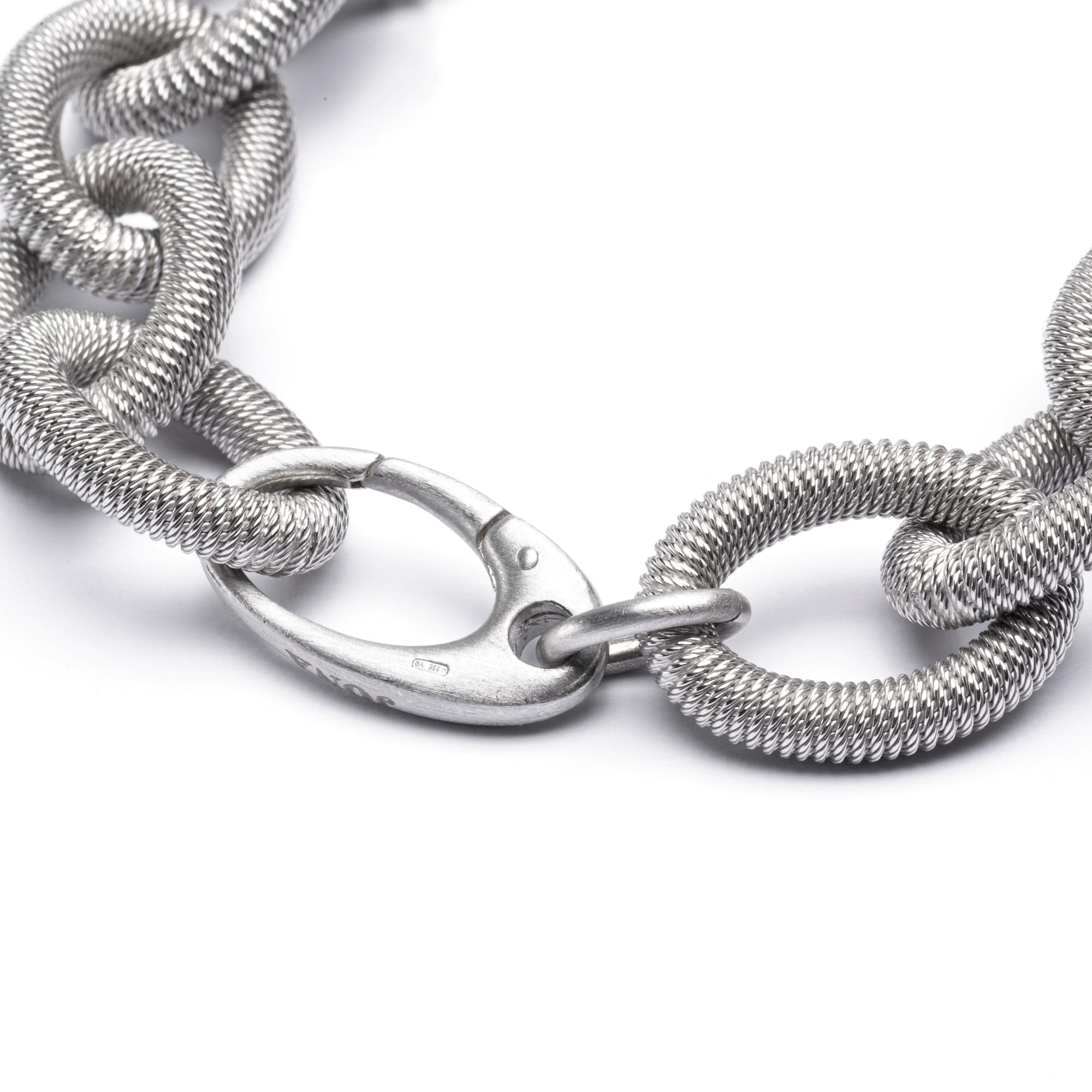 Alex Jona Sterling Silver Twisted Wire X-Large Oval Link Chain Bracelet In New Condition For Sale In Torino, IT