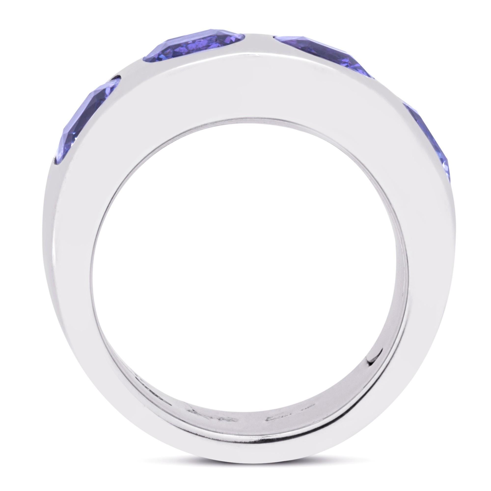 Women's or Men's Alex Jona Tanzanite 18 Karat White Gold Band Ring For Sale