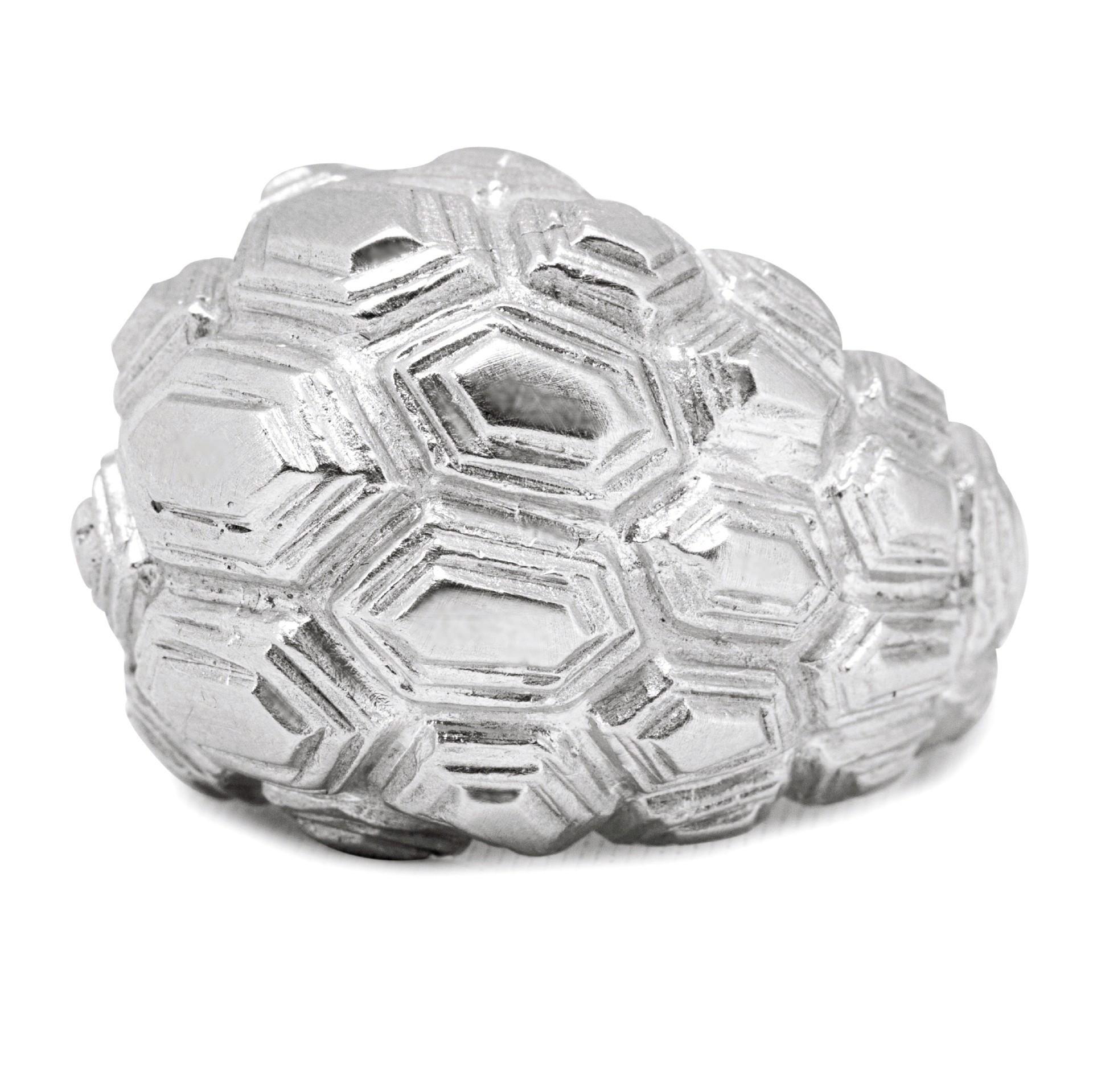 Alex Jona Testudo 18 Karat White Gold Dome Ring In New Condition For Sale In Lugano, CH