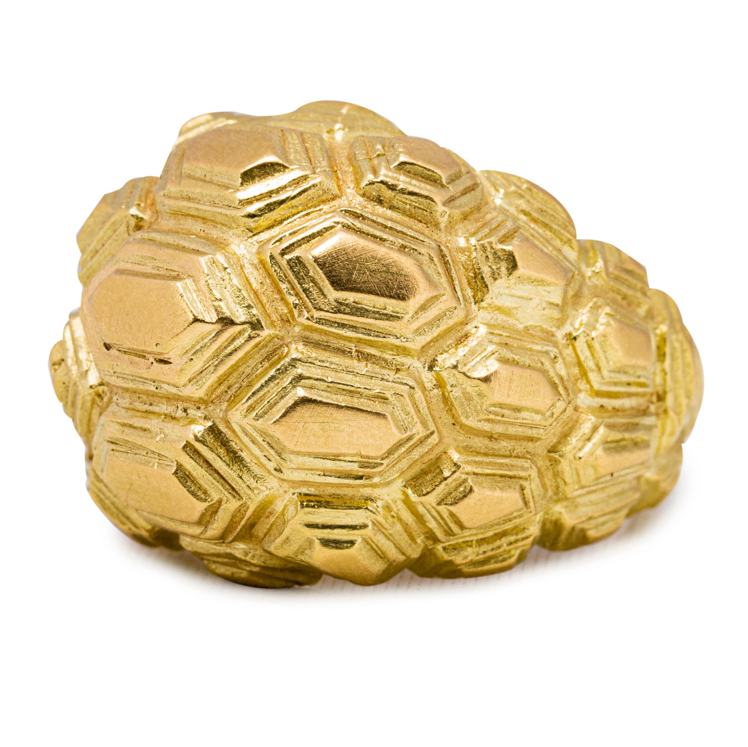 Alex Jona Testudo 18 Karat Yellow Gold Dome Ring In New Condition For Sale In Torino, IT