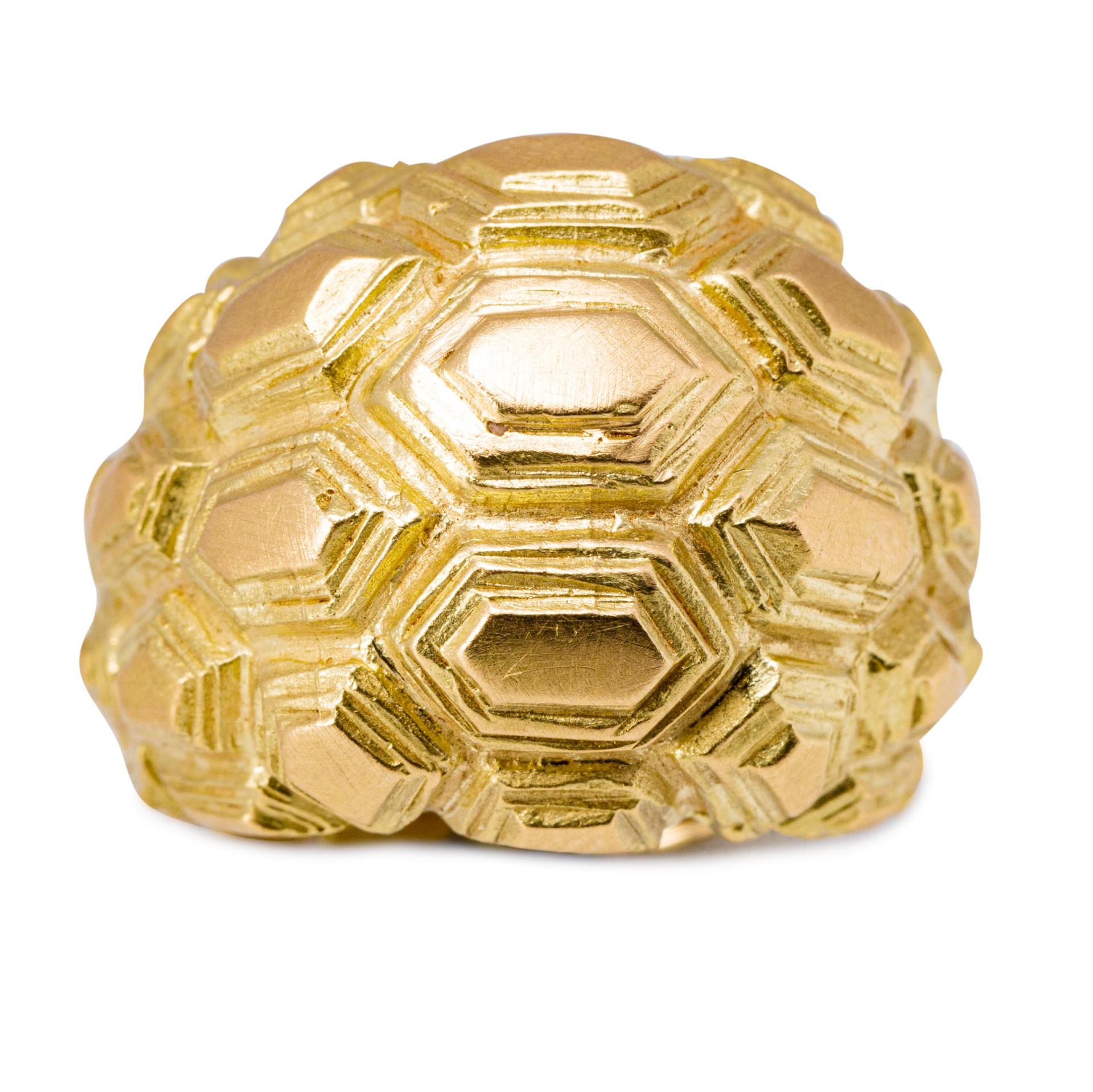 Alex Jona Testudo Bague Dome en or jaune 18 carats en vente 3
