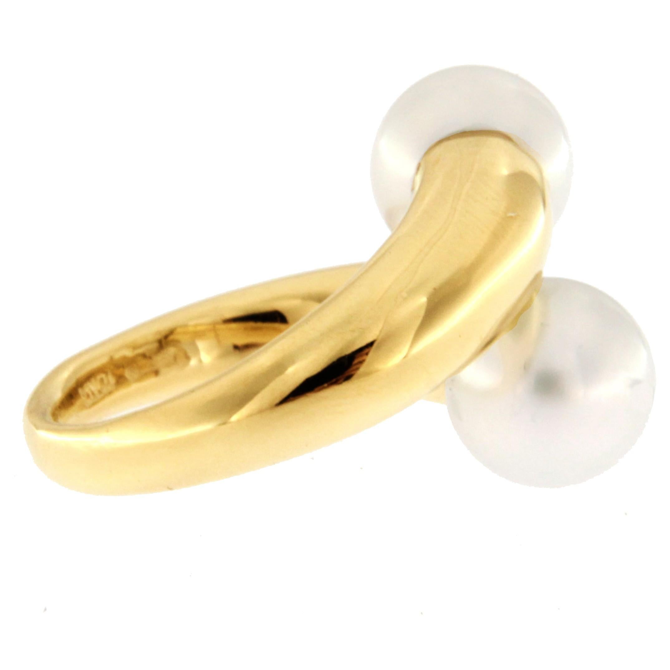 Alex Jona Toi et Moi Japanese Natural Pearl Crossover 18 Karat Yellow Gold Ring In New Condition For Sale In Torino, IT