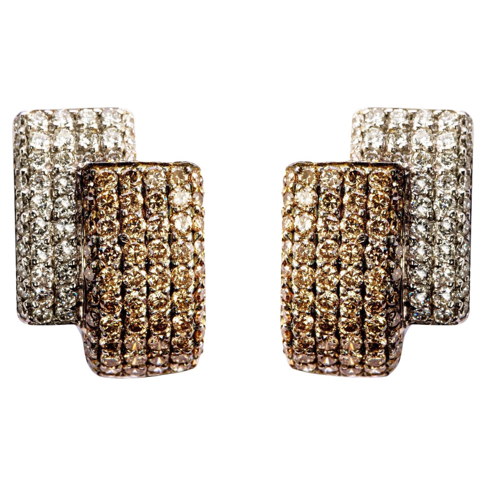 Alex Jona Clips d'oreilles en or blanc 18 carats avec diamants blancs et bruns en vente