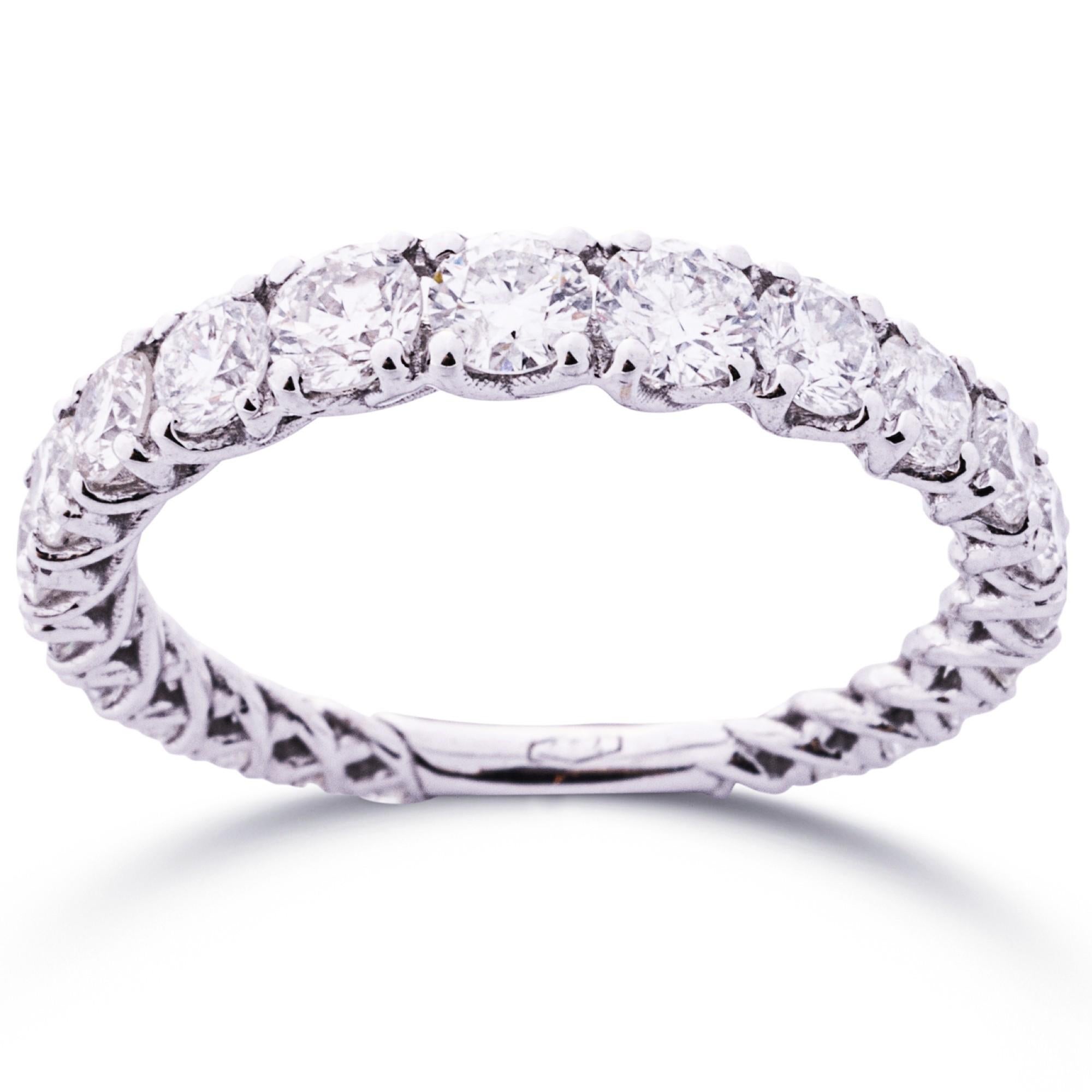 Alex Jona Weißer Diamant-Ring aus 18 Karat Weißgold (Rundschliff) im Angebot