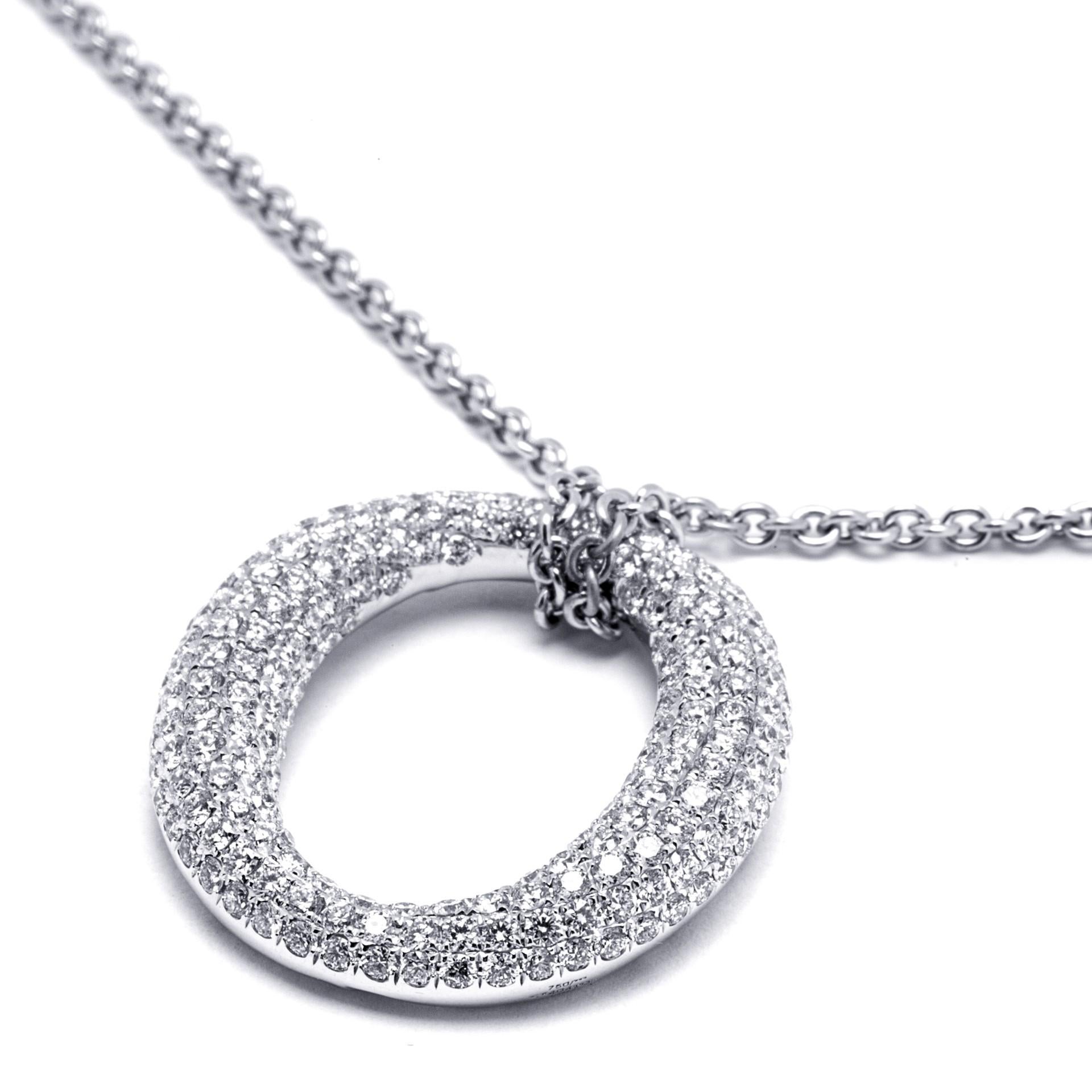 Round Cut Alex Jona White Diamond 18 Karat White Gold Bodoni Pendant Necklace For Sale