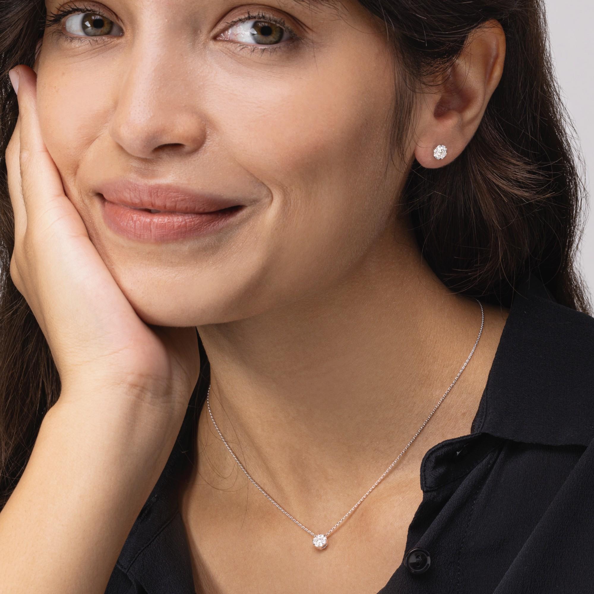 Women's or Men's Alex Jona White Diamond 18 Karat White Gold Cluster Stud Earrings For Sale