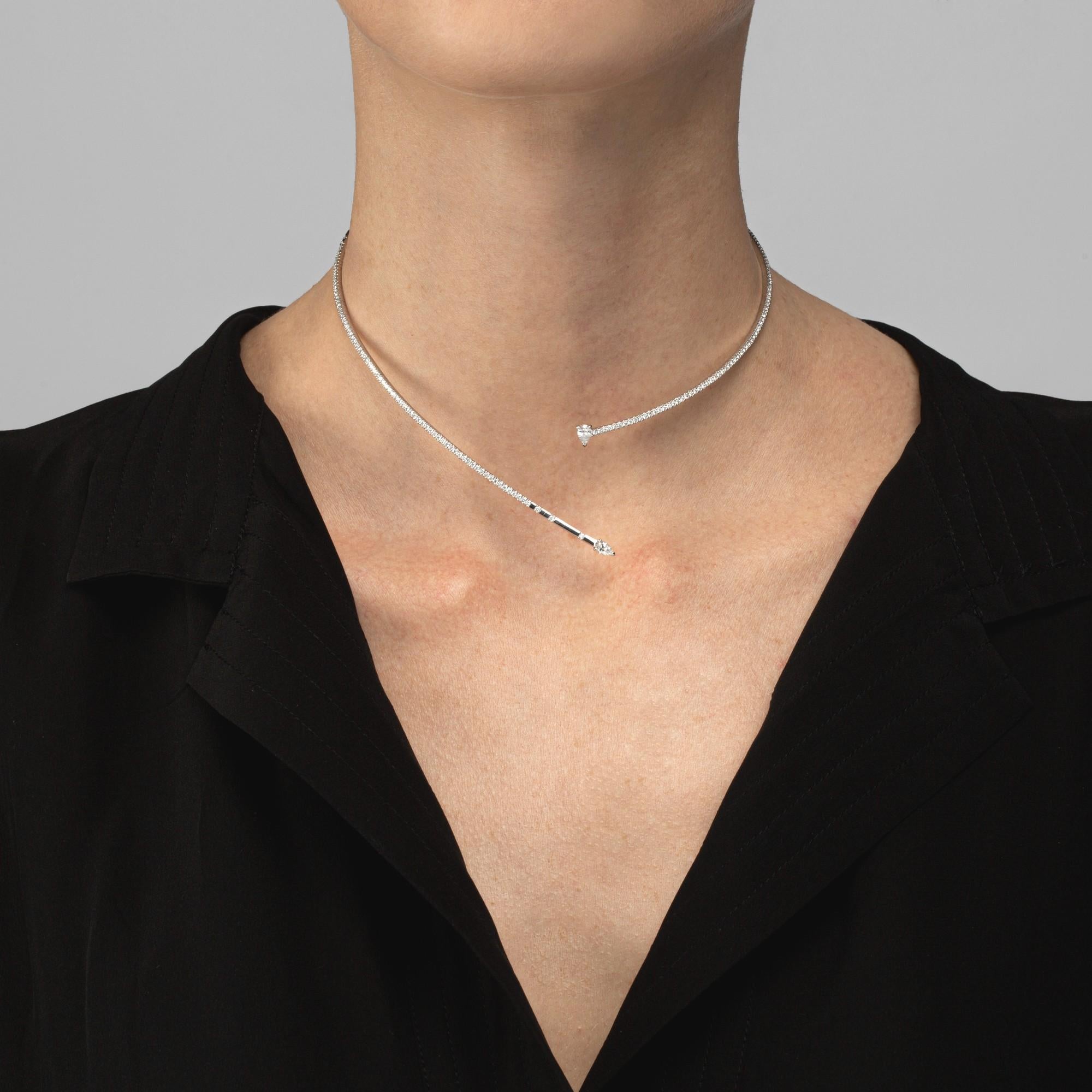 Alex Jona design collection, hand crafted in Italy, 18 karat white gold diamond flexible choker necklace. A smooth narrow open ring is set with 159 brilliant cut diamonds weighing 1.39 carats. It ends on each side with a drop shape white diamond