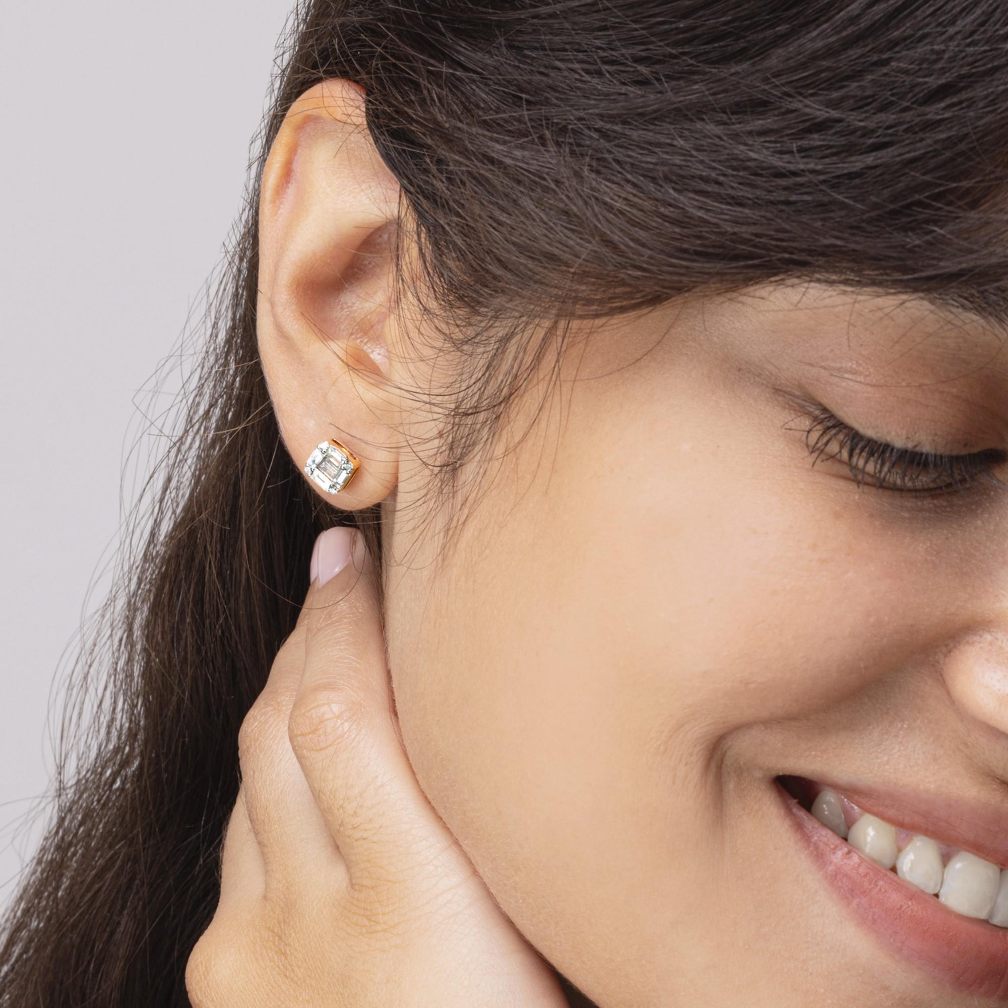 Alex Jona White Diamond 18 Karat Rose Gold Geometric Stud Earrings In New Condition For Sale In Lugano, CH