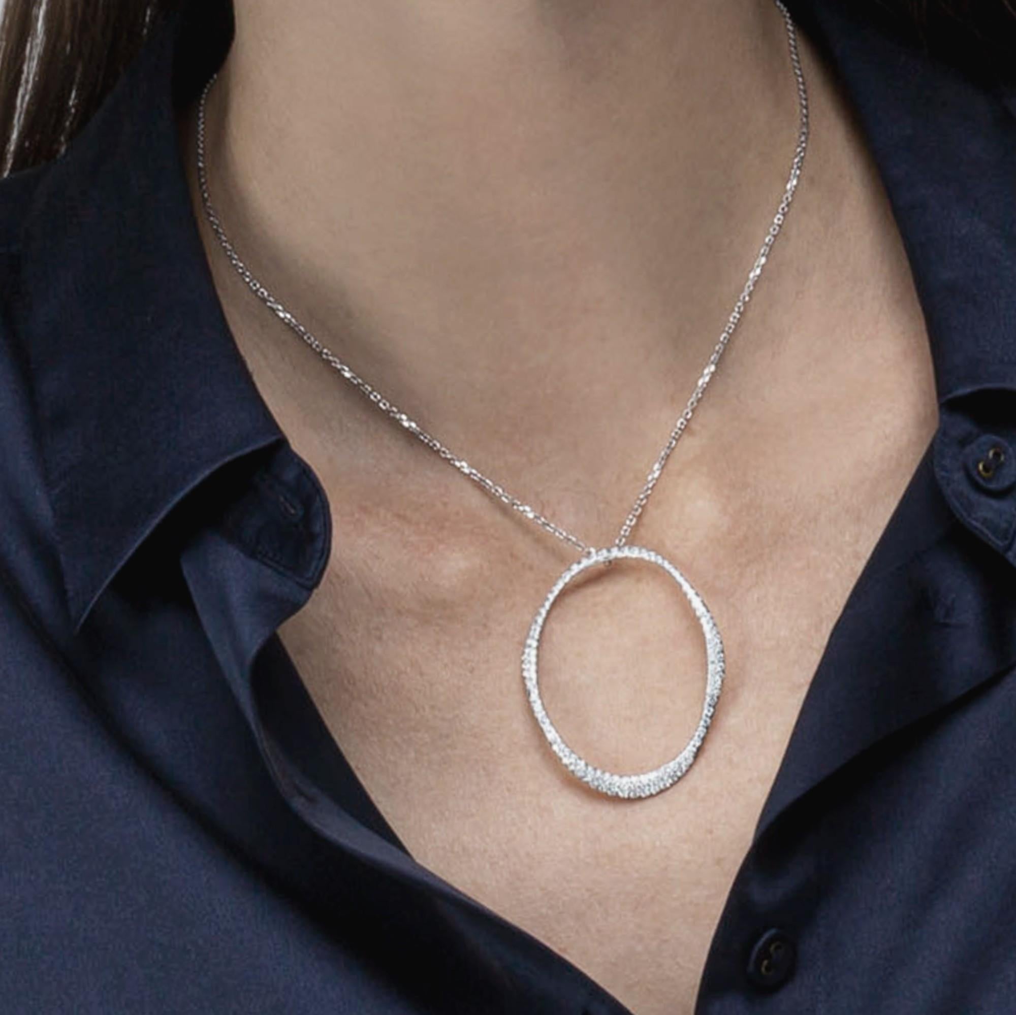 Alex Jona White Diamond 18 Karat White Gold Open Circle Pendant Necklace In New Condition For Sale In Torino, IT