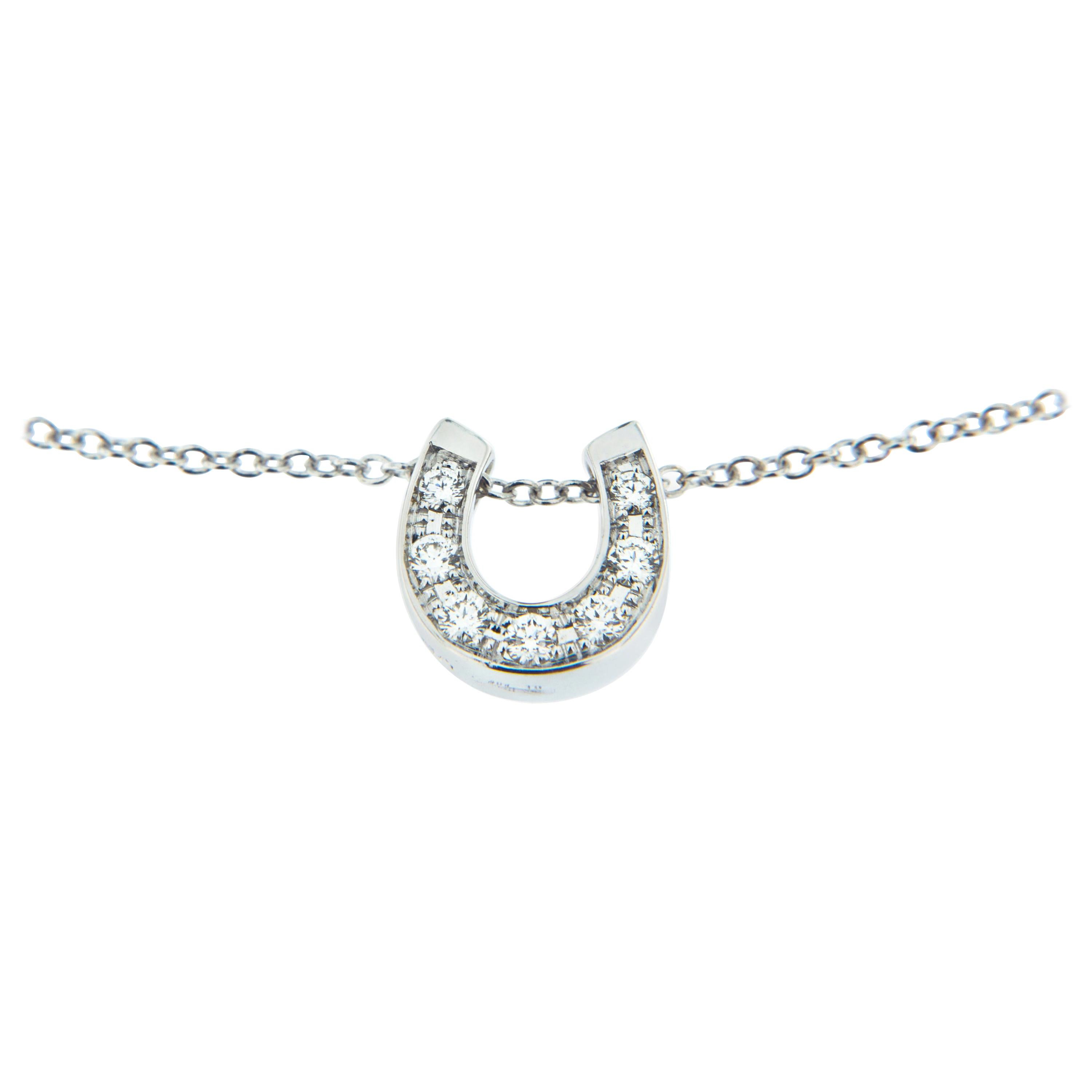 Diamond Horseshoe Pendant Necklace For Sale at 1stDibs