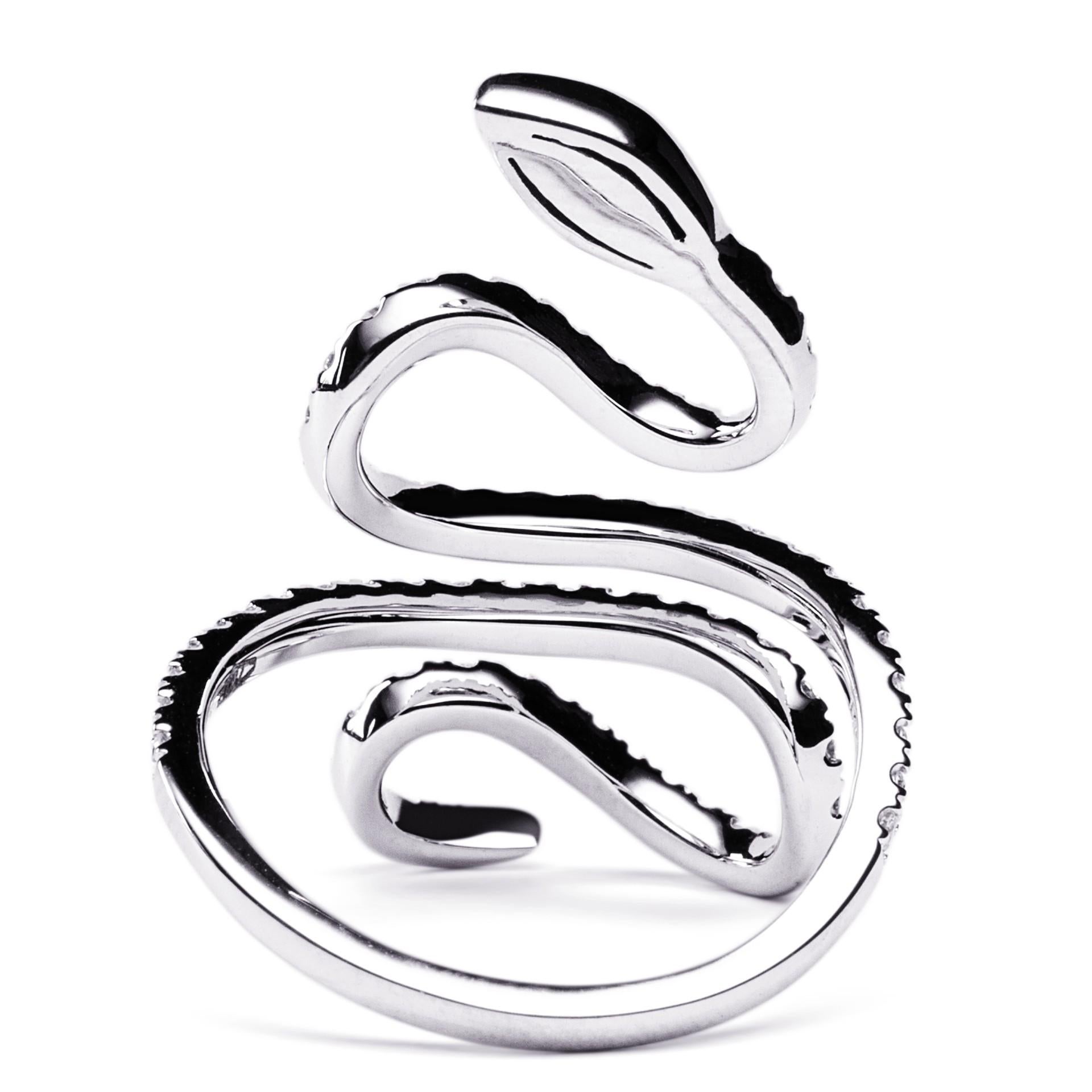 Alex Jona White Diamond 18 Karat White Gold Snake Ring In New Condition For Sale In Torino, IT