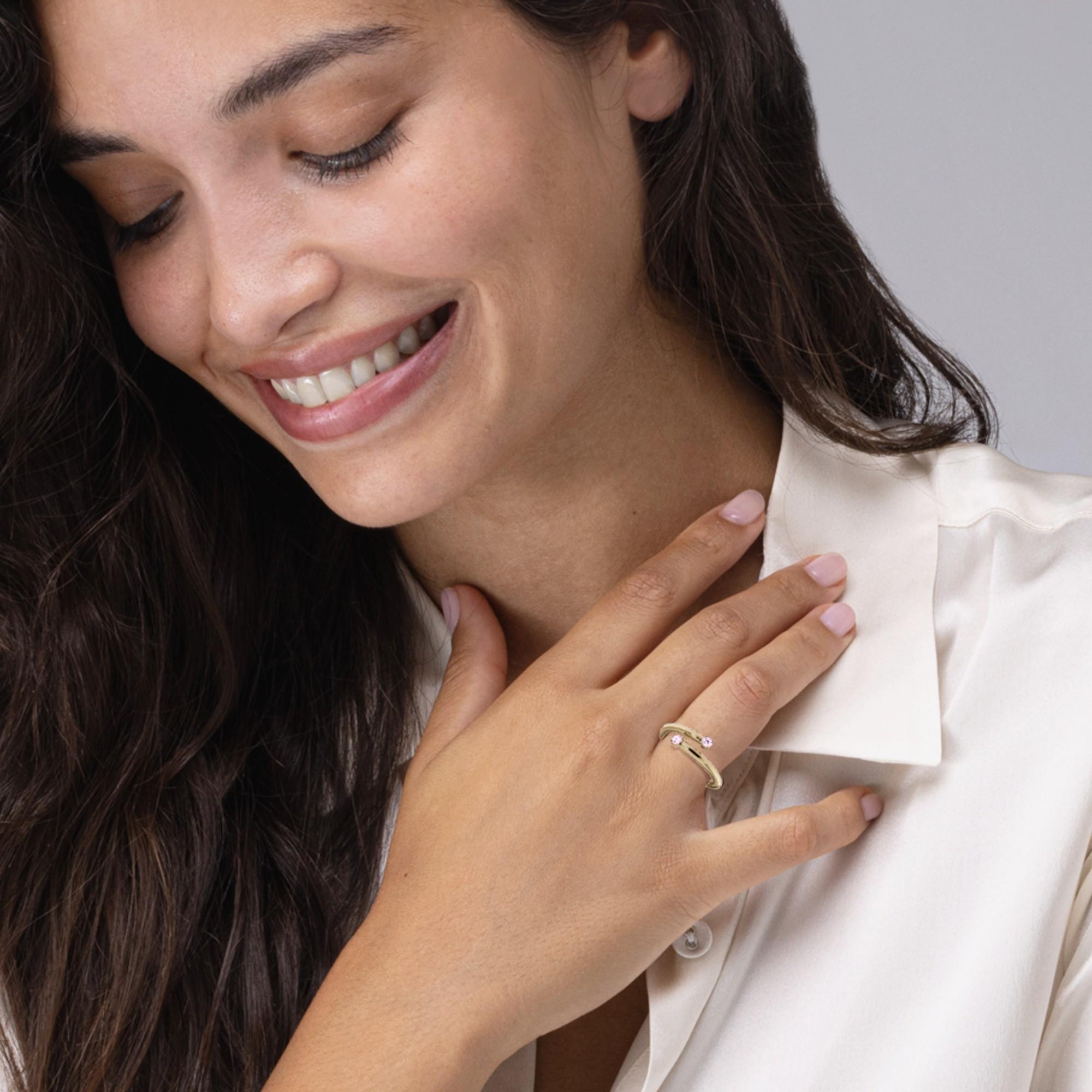 Round Cut Alex Jona White Diamond 18 Karat Yellow Gold Crossover Ring For Sale