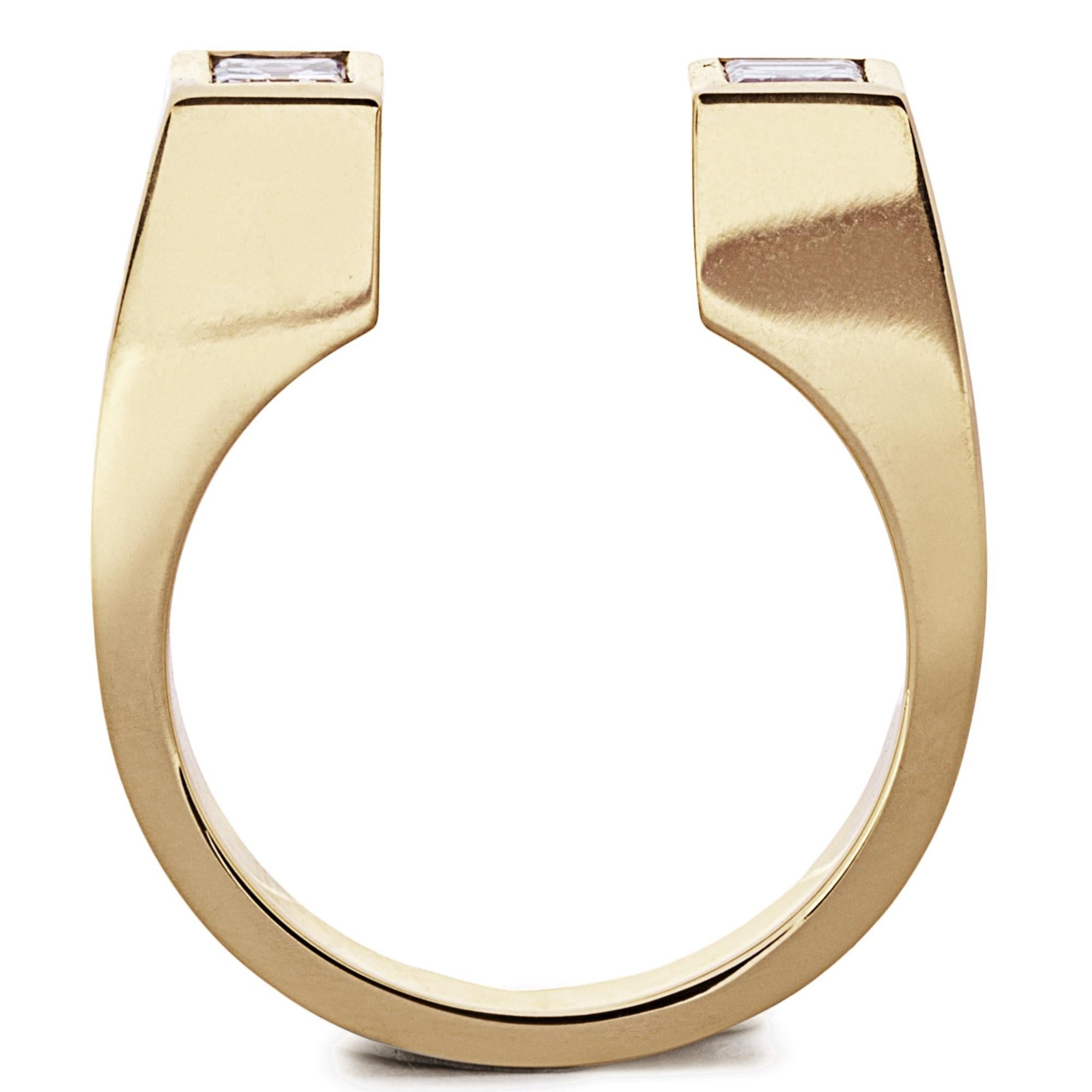 Offener Ring aus 18 Karat Gelbgold mit weißem Diamanten von Alex Jona im Angebot 1